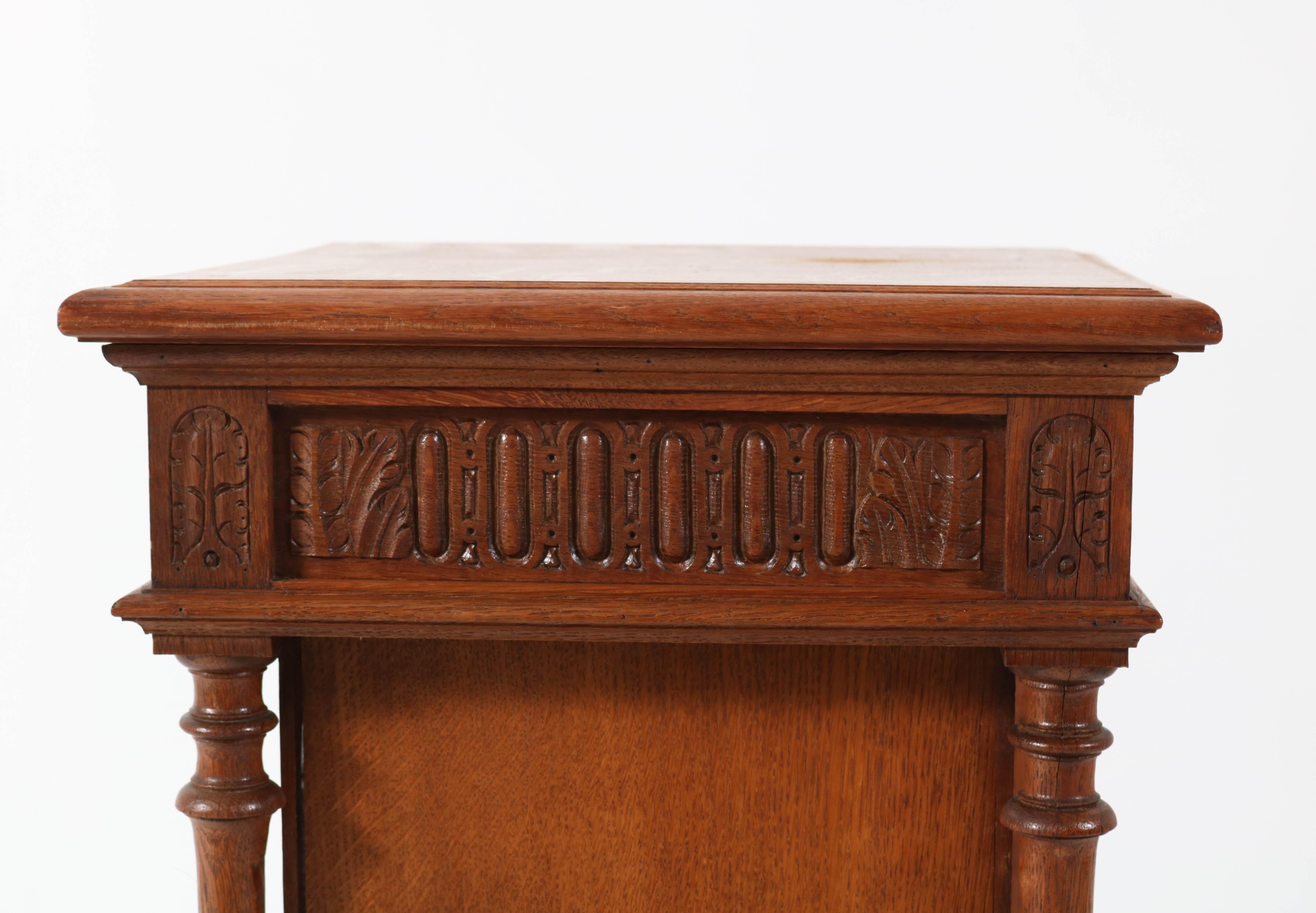 Oak French Henri II Cabinet, Late 19th Century For Sale 4