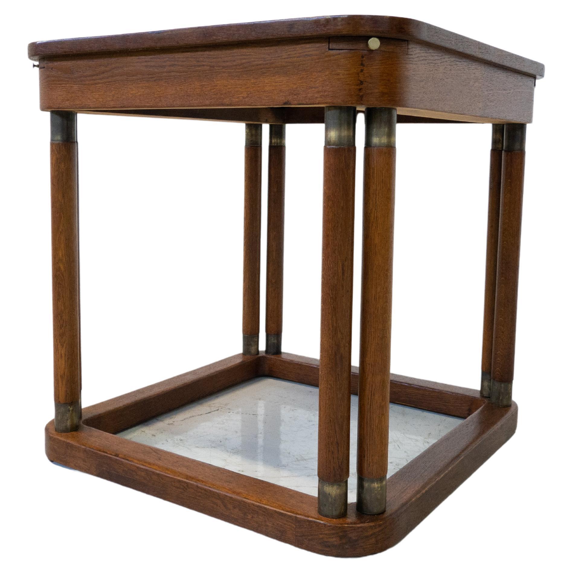 Tavolo da gioco in Oak, anni '20