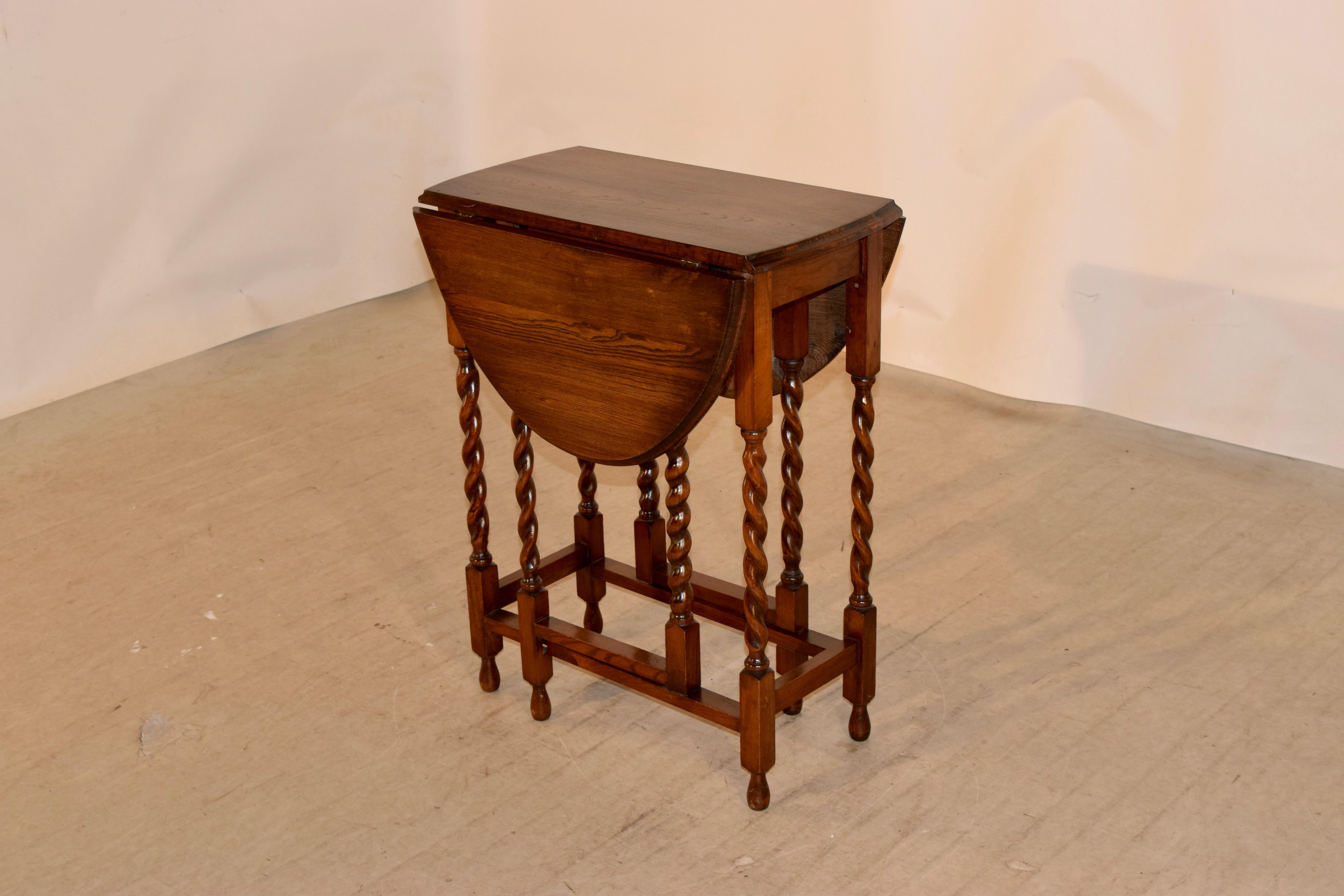 English Oak Gateleg Side Table, circa 1900