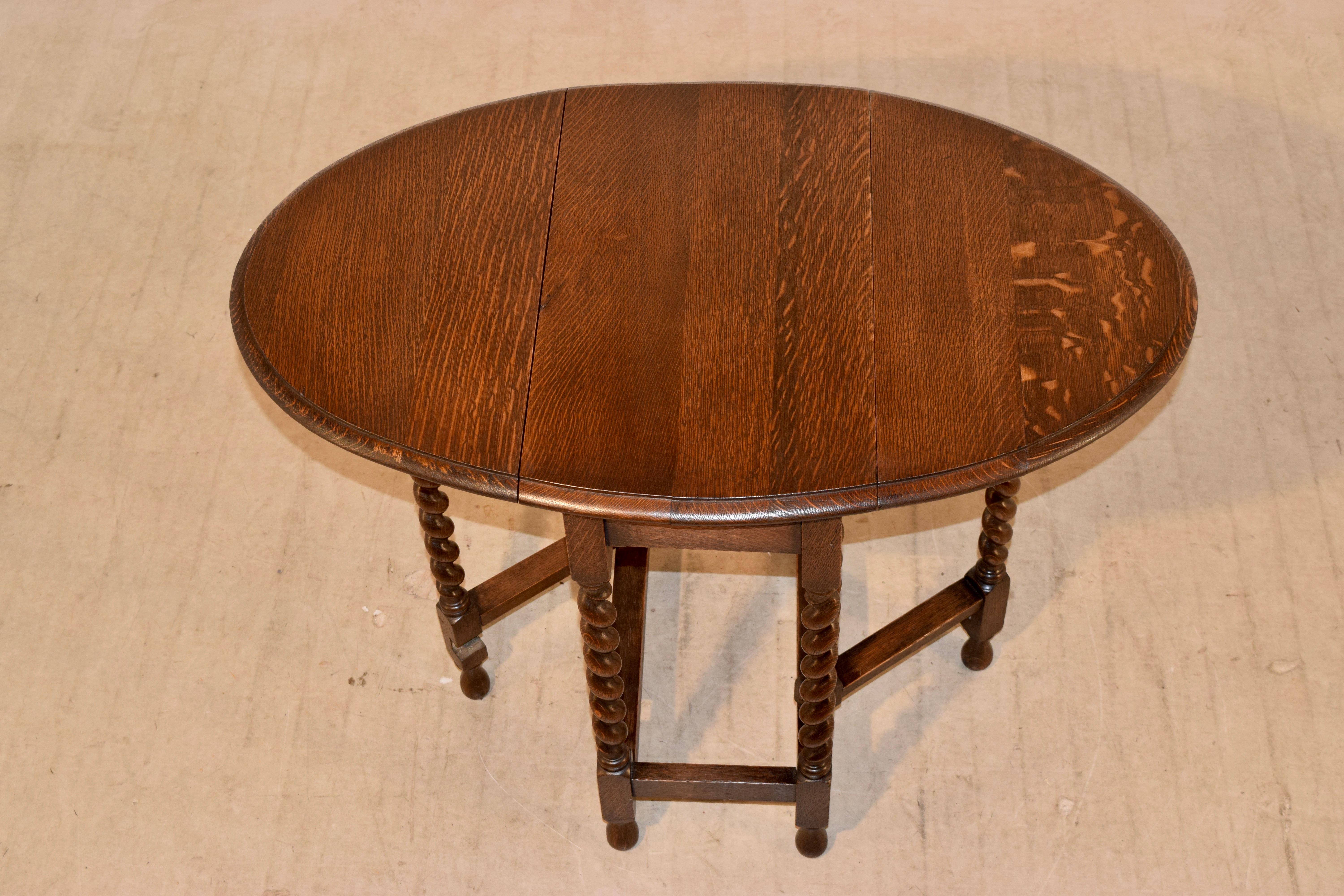 Oak Gateleg Side Table, circa 1900 2