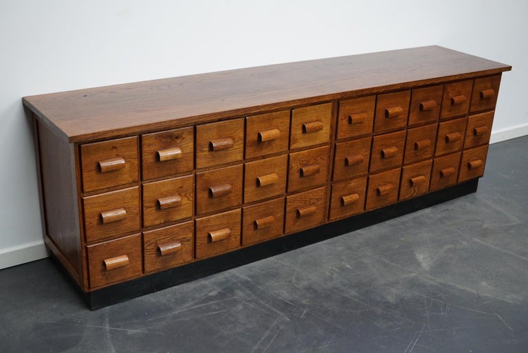Oak German Industrial Apothecary Cabinet / Lowboard, Mid-20th Century In Good Condition For Sale In Nijmegen, NL