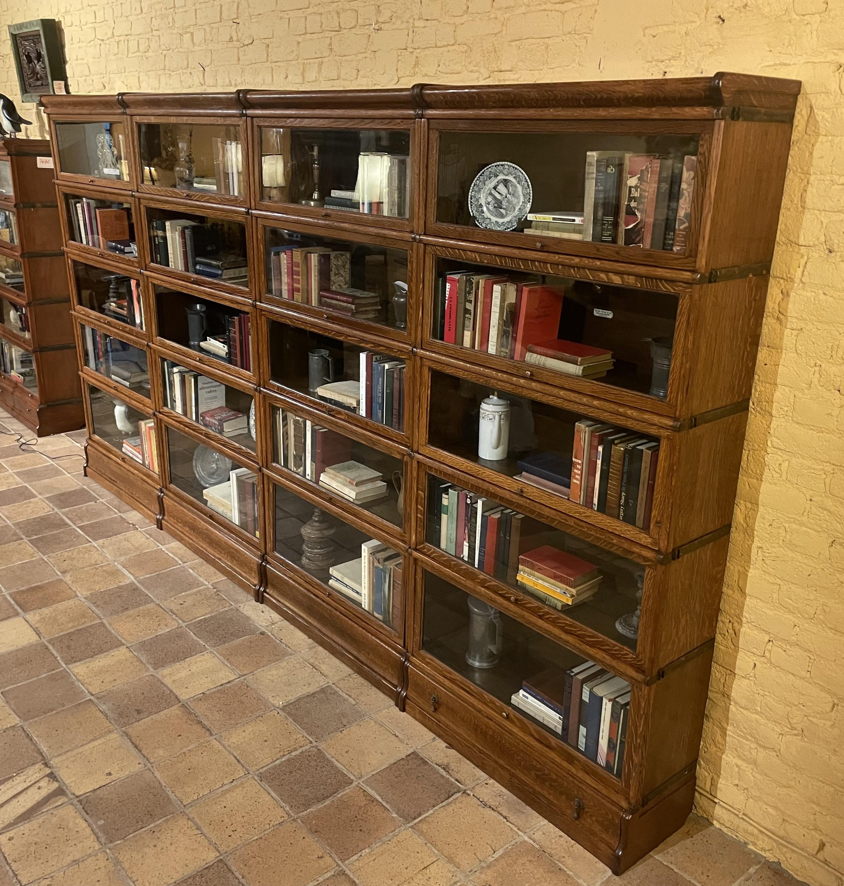 Globe Wernicke Bücherregal, bestehend aus 4 Bücherregalen - 19. im Angebot 1