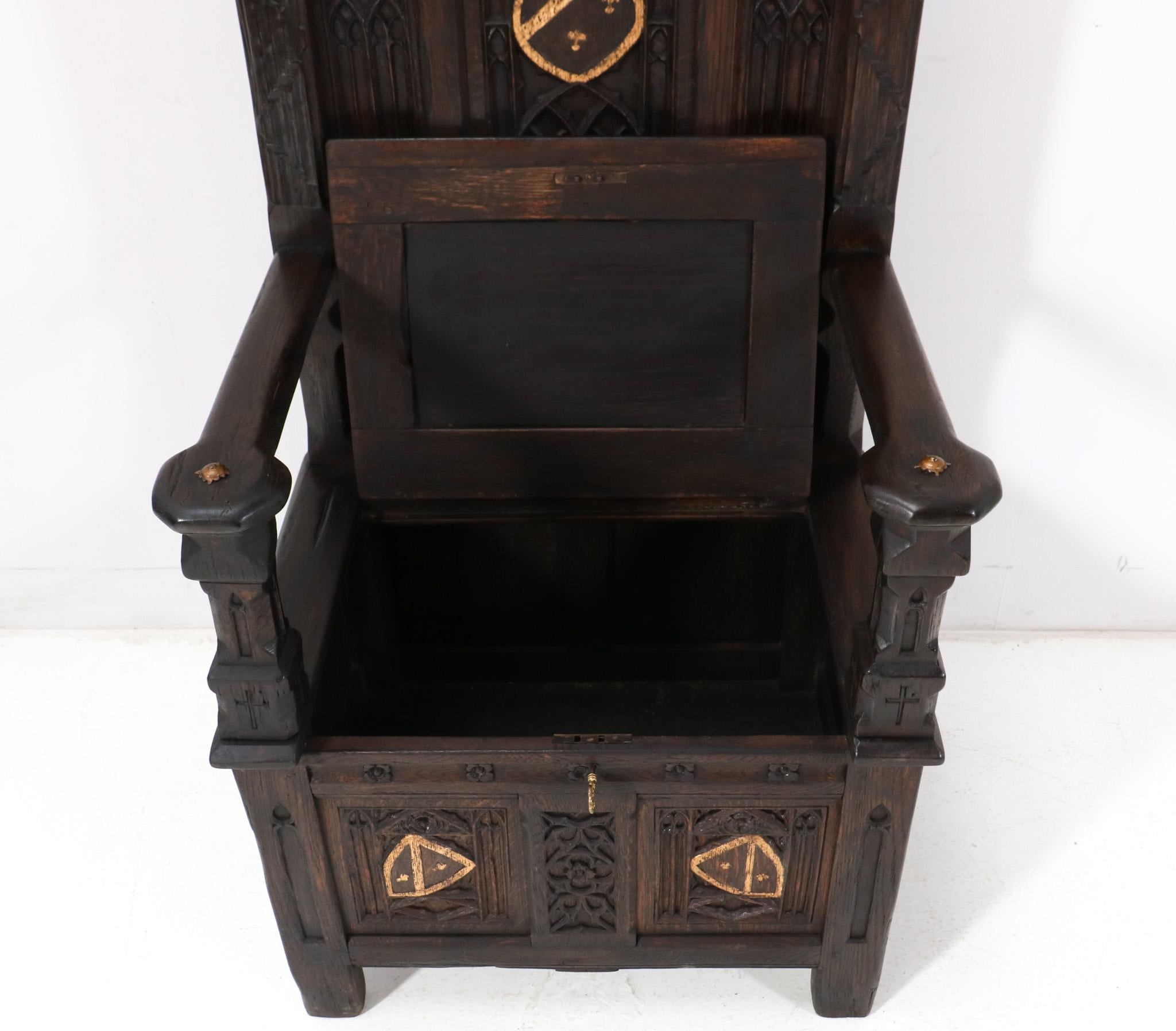 Oak Gothic Revival Hand-Carved Throne Chair, 1900s 3