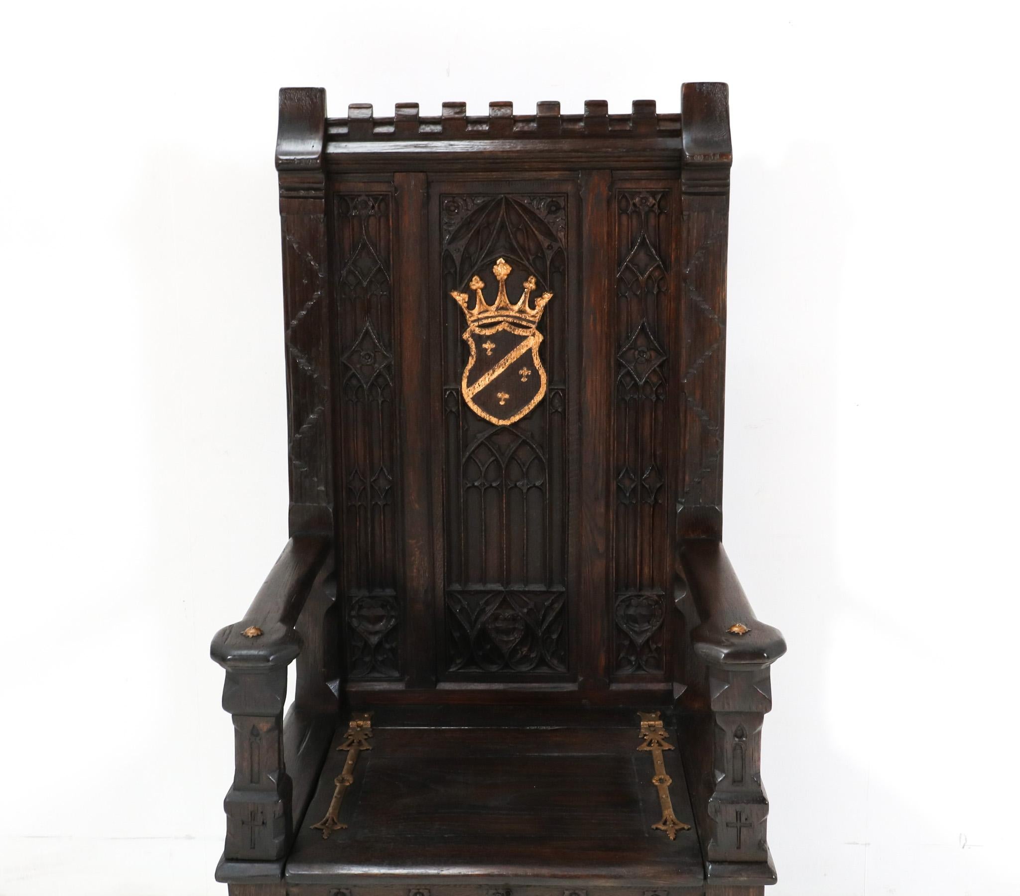 Oak Gothic Revival Hand-Carved Throne Chair, 1900s 4