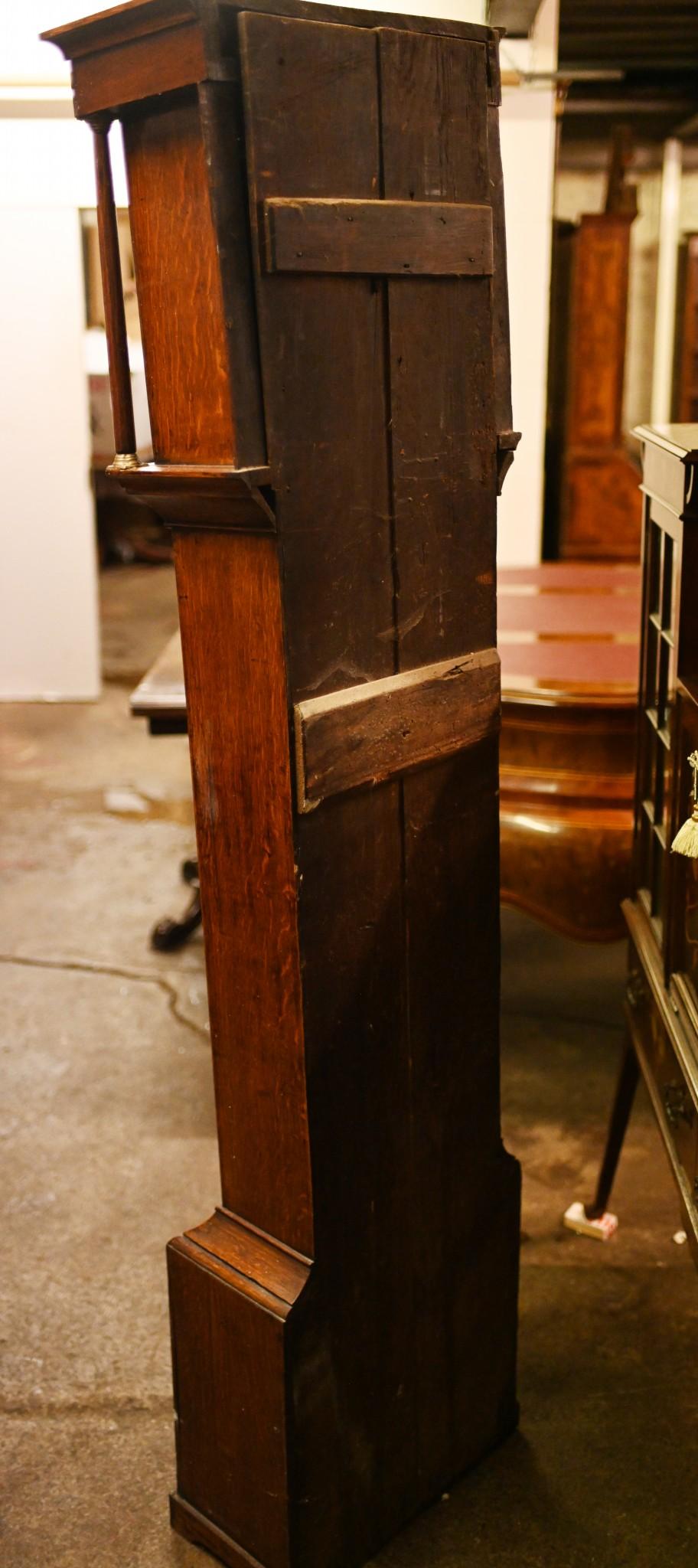 Gorgeous oak long case Victorian clock
Fully working and features the makers name Woodyear / Salisbury on the clock face
Offered in great shape ready for home use right away 
We ship to every corner of the planet - please get in touch for a shipping