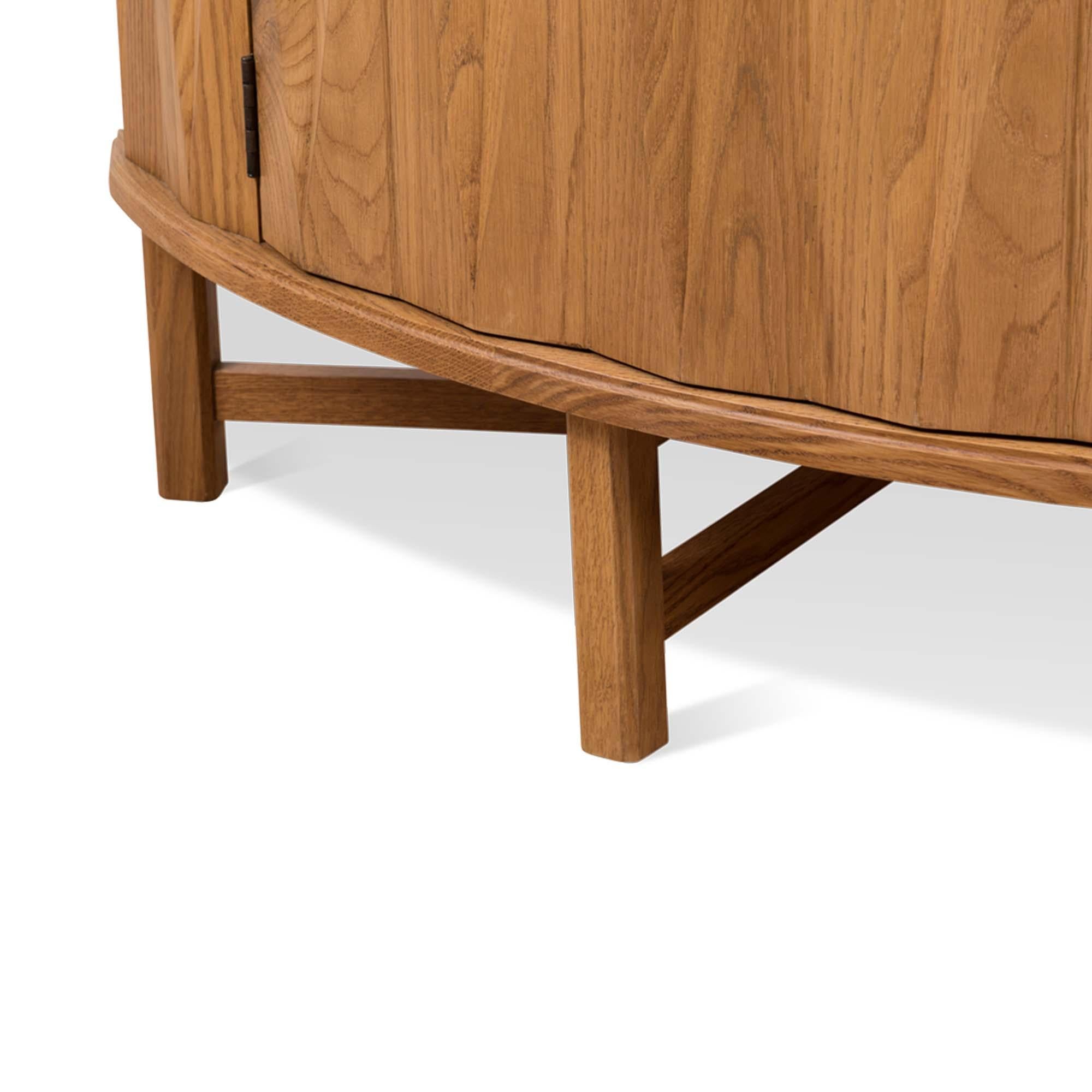 American Oak Griffin Console by Lawson-Fenning For Sale
