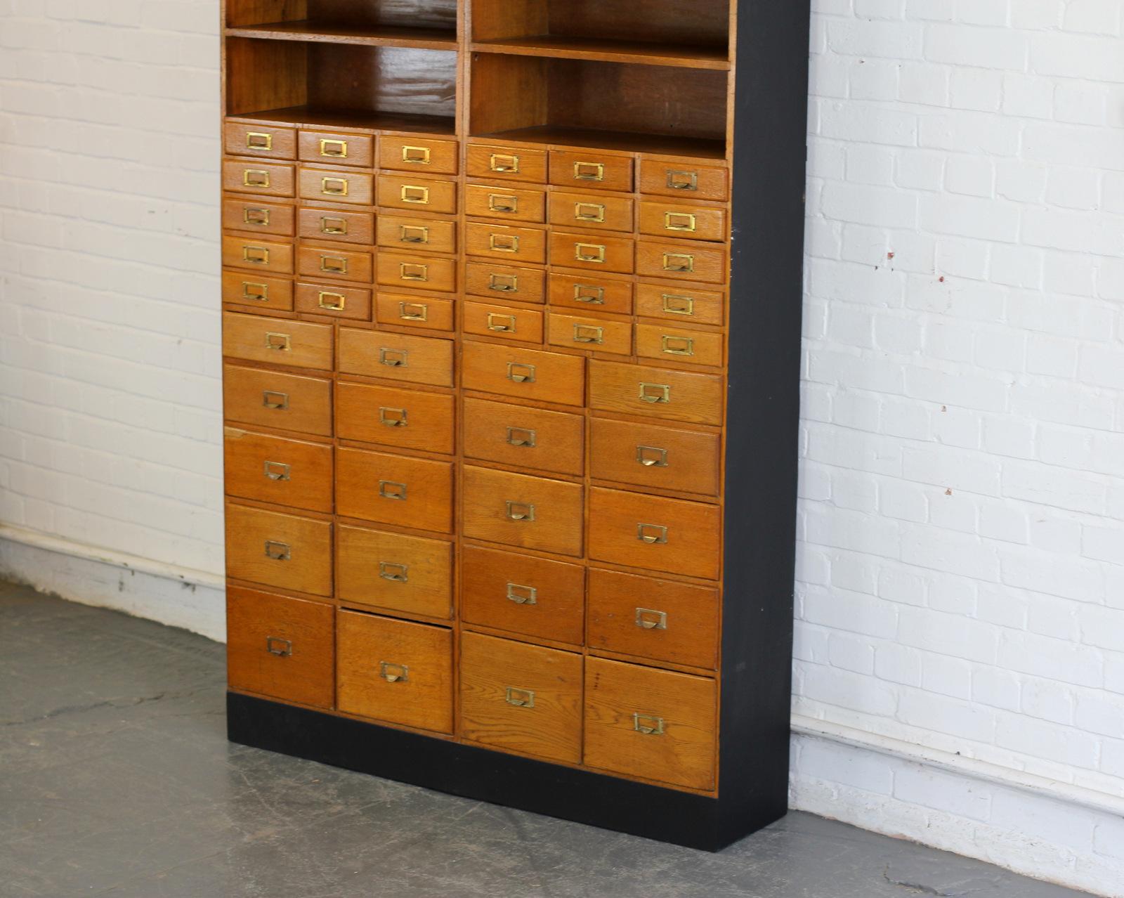 Oak Haberdashery Cabinet, circa 1930s In Good Condition In Gloucester, GB
