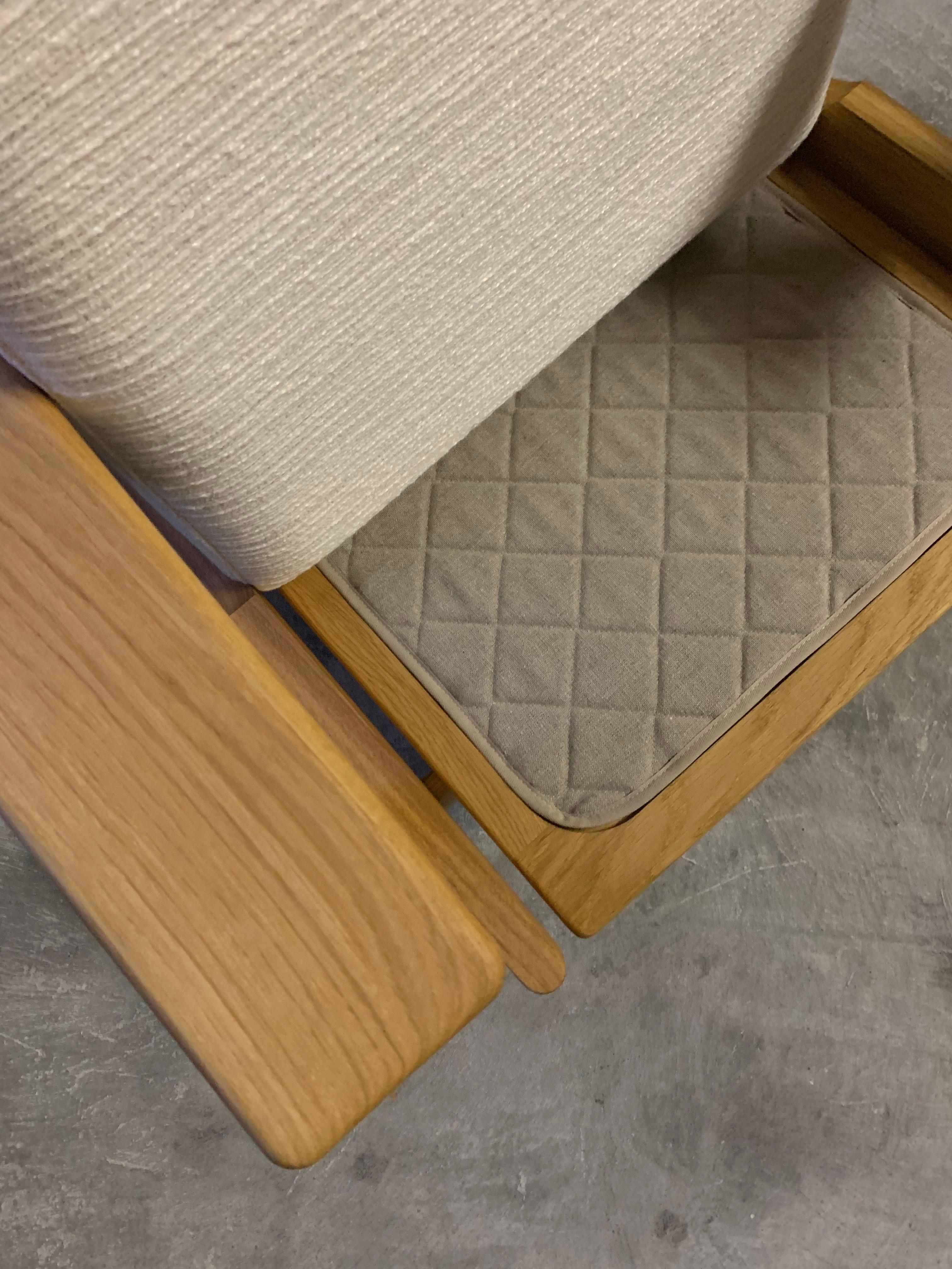 Oak Hans Wegner Lounge Chair GE290, GETAMA, Premium Fabric, Pair Available  1