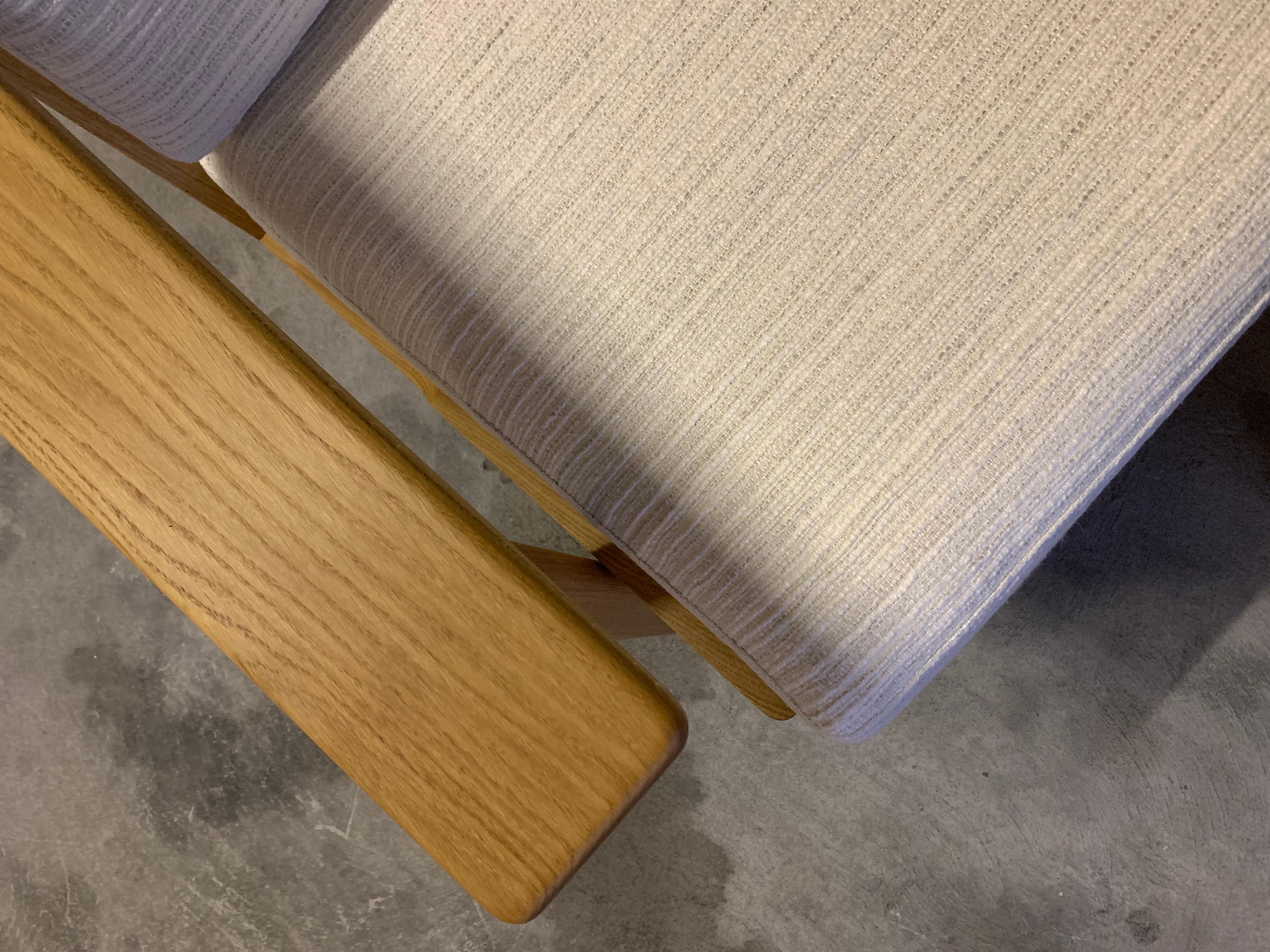 Linen Oak Hans Wegner Lounge Chair GE290, GETAMA, Premium Fabric, Pair Available 