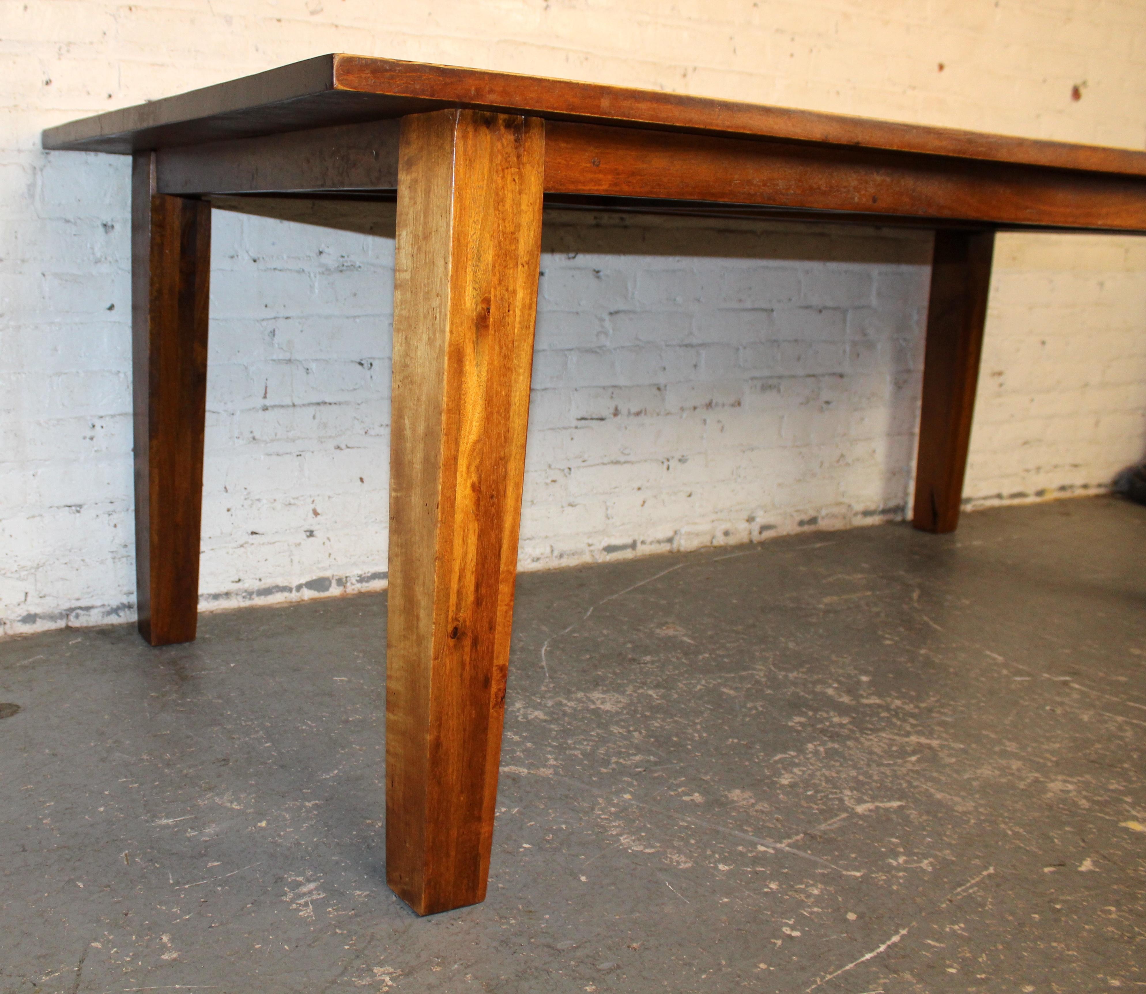 Oak Hardwood Farmhouse Table en vente 5