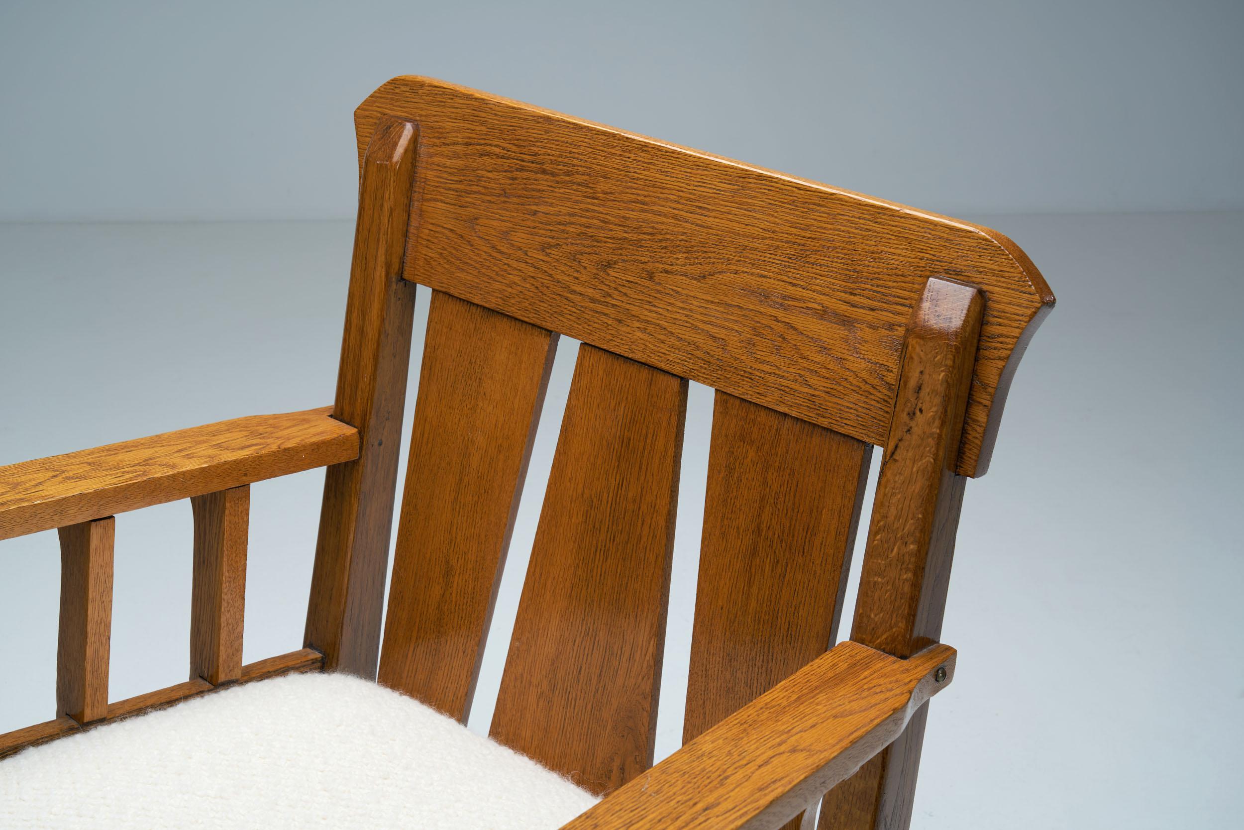 Early 20th Century Oak “Jugend” Rocking Chair, Europe, circa 1920s