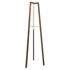 Junction-Stehlampe aus Eichenholz von Hollis & Morris