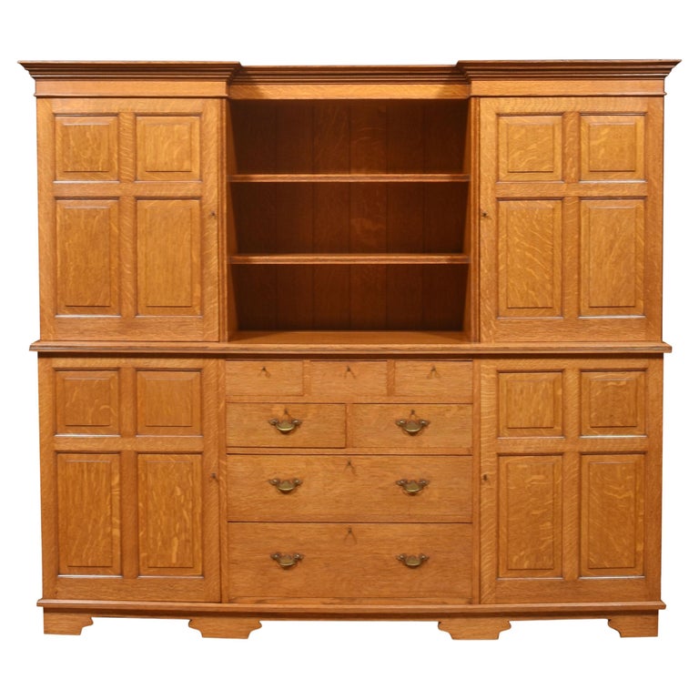 Oak Kitchen cupboard For Sale at 1stDibs
