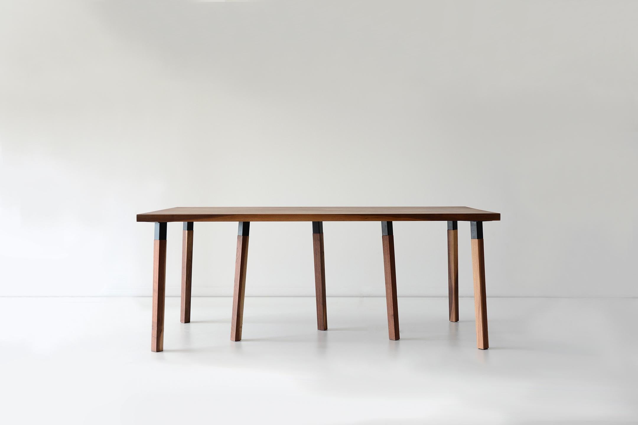 Oak large pier dining table by Hollis & Morris
Dimensions: 102