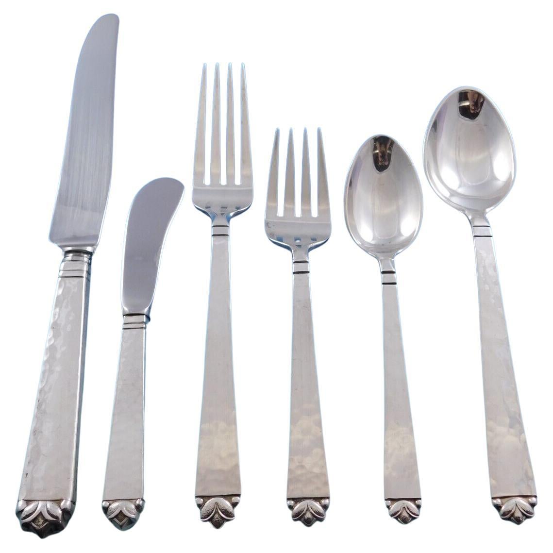 Oak Leaf by Old Newbury Crafters Sterling Silver Flatware Set 74 Pieces Dinner For Sale
