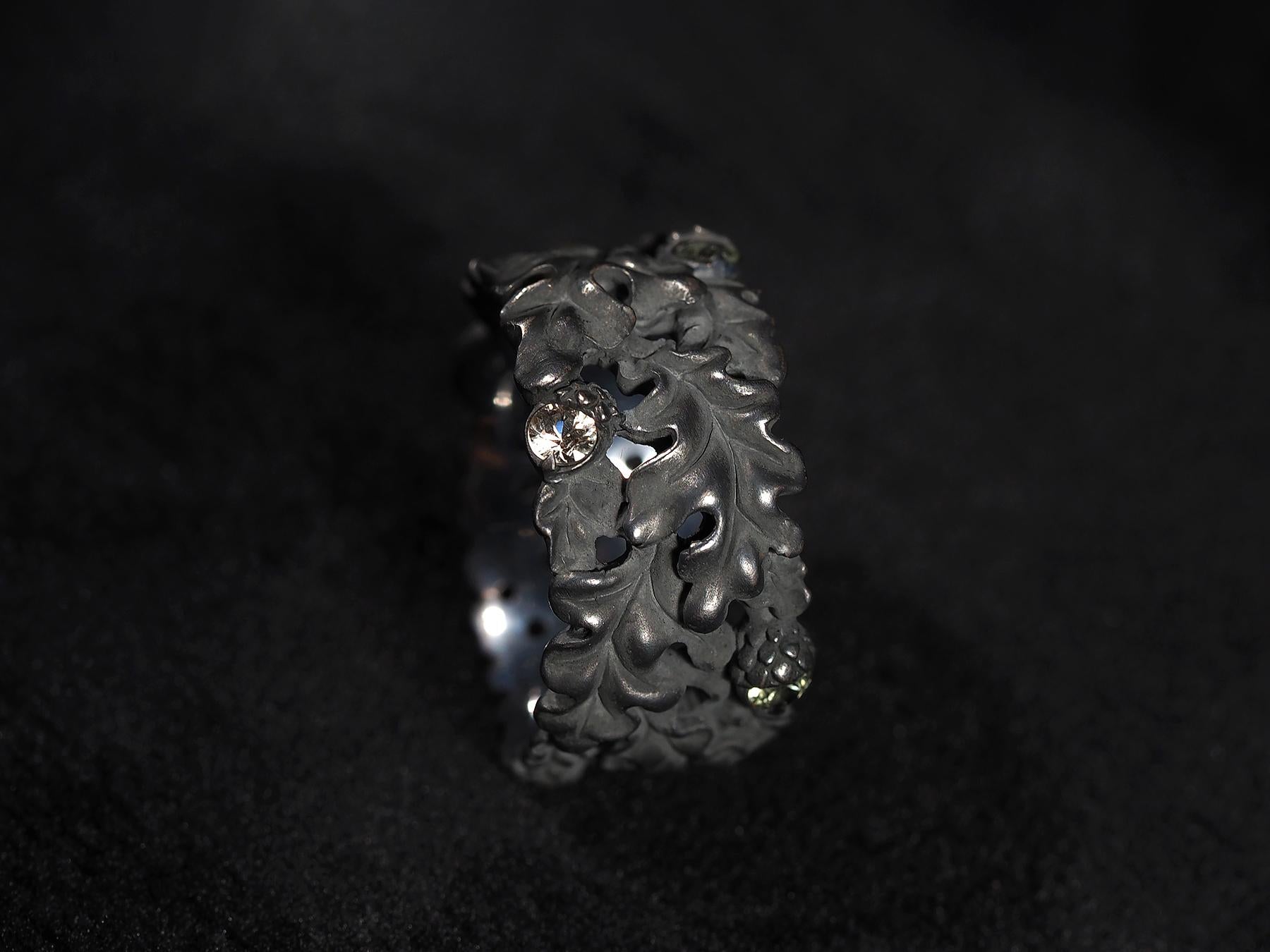 Oak Leaves Sapphires Ring Acorns Silver Black Patina Einzigartige Geschenkidee zur Verlobung im Angebot 5