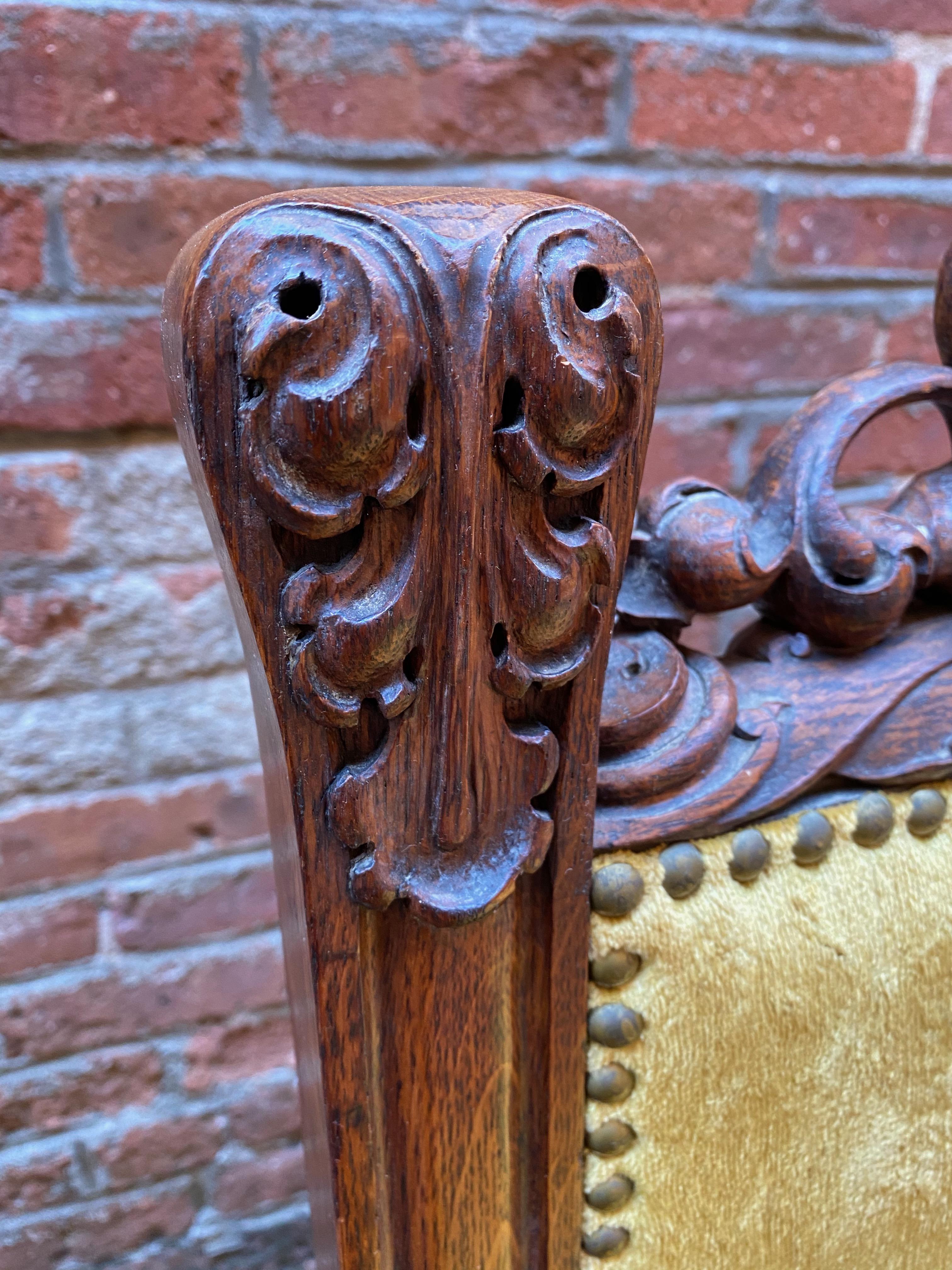Carved Oak Lions Head Savonarola Chair