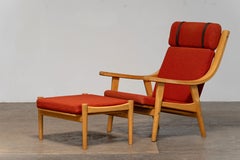 Oak Lounge Chair and Ottoman by Hans J. Wegner, GETAMA GE530, Denmark, 1970s