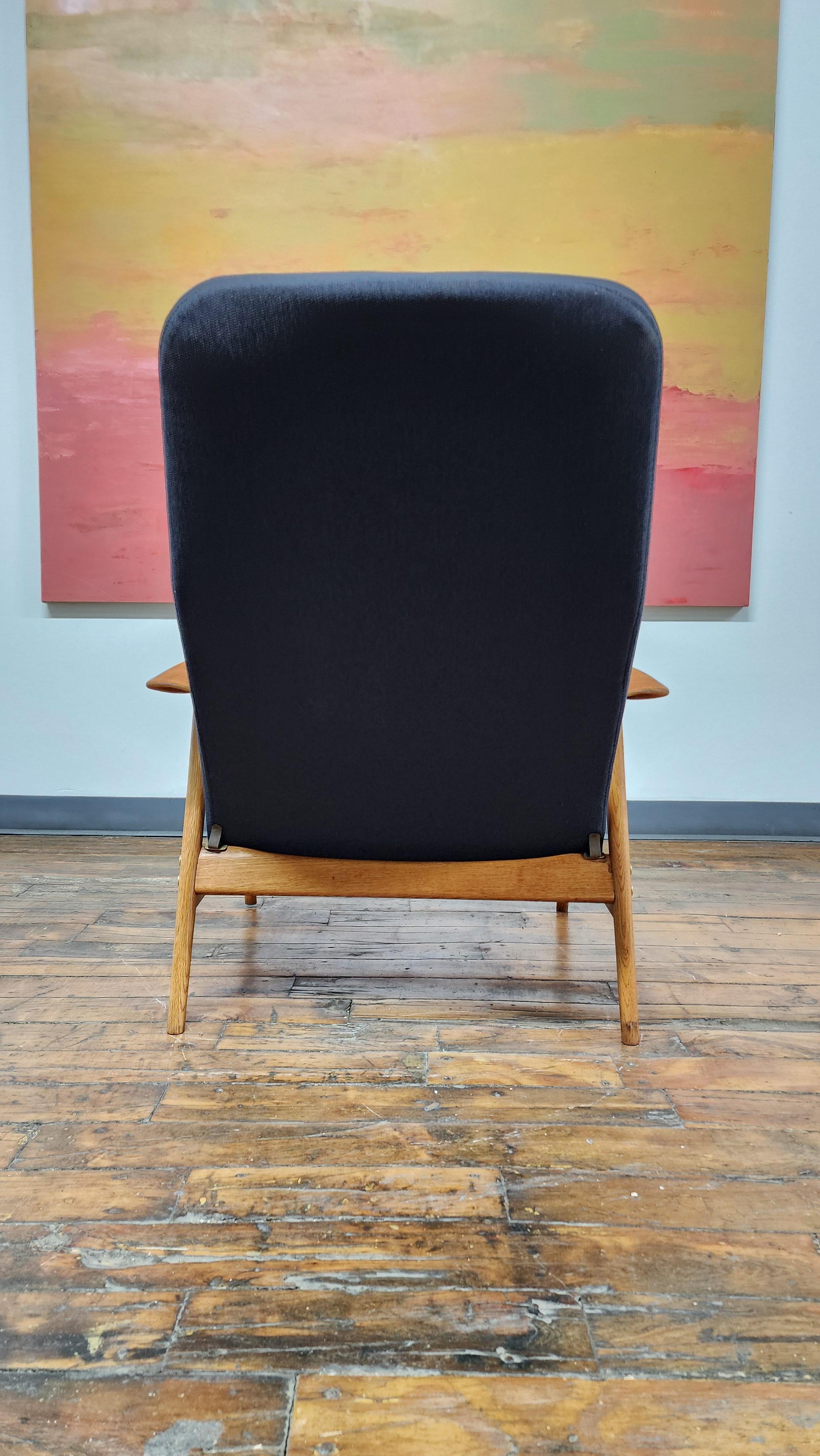 Oak Lounge Chair by Alf Svensson for Dux For Sale 2