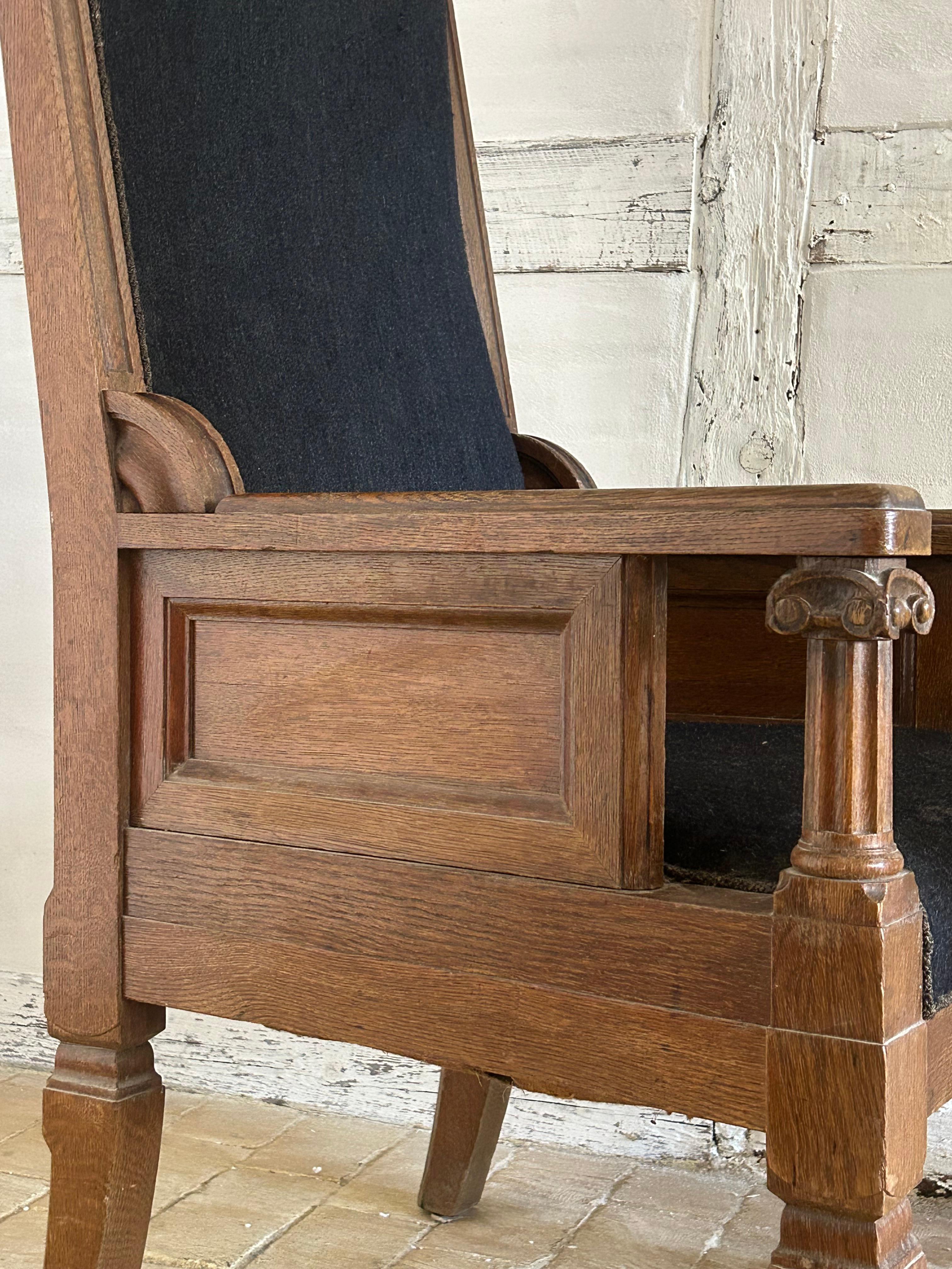 Oak Lounge Chair by Architect Martin Borch, Denmark 1902-1903 In Good Condition For Sale In Valby, 84