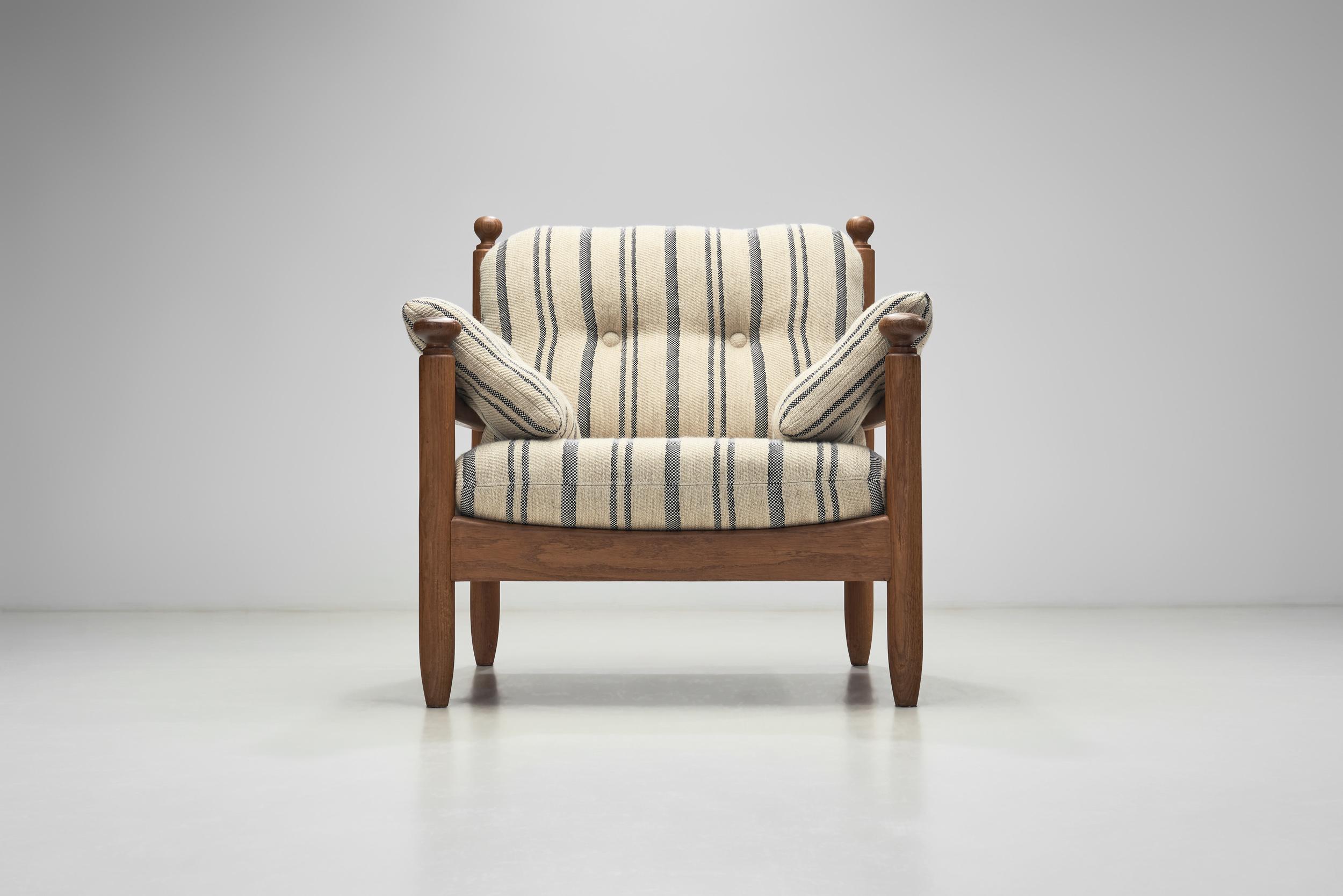 Oak Lounge Chair with Striped Cushions, The Netherlands 1960s For Sale 1