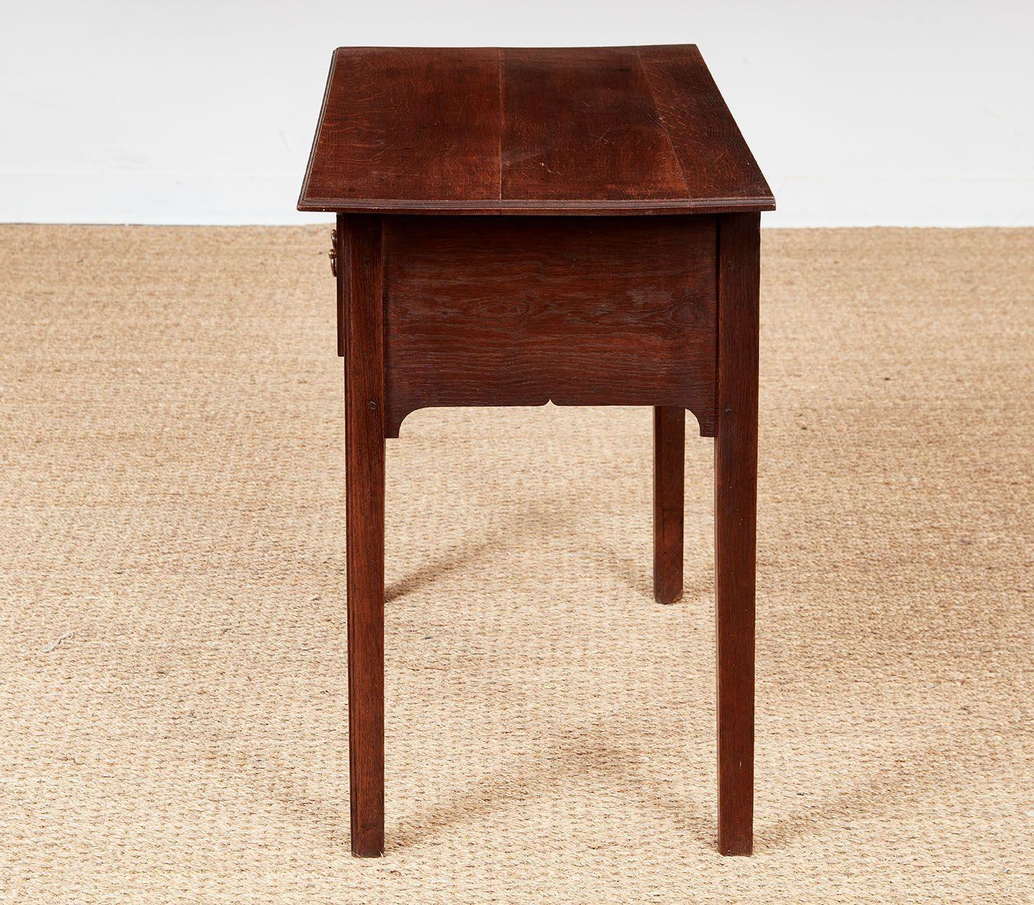 Oak Lowboy with Open Scrollwork Apron For Sale 1