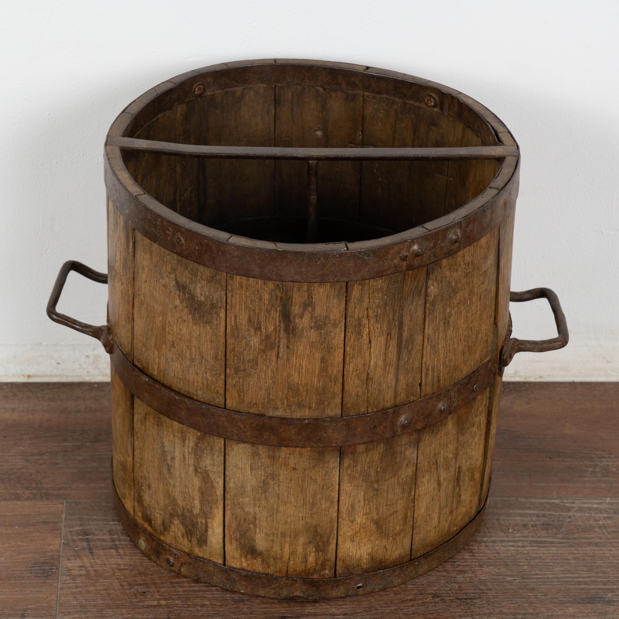 Oak Measuring Bucket with Metal Bands and Handles, Hungary circa 1920 For Sale 1