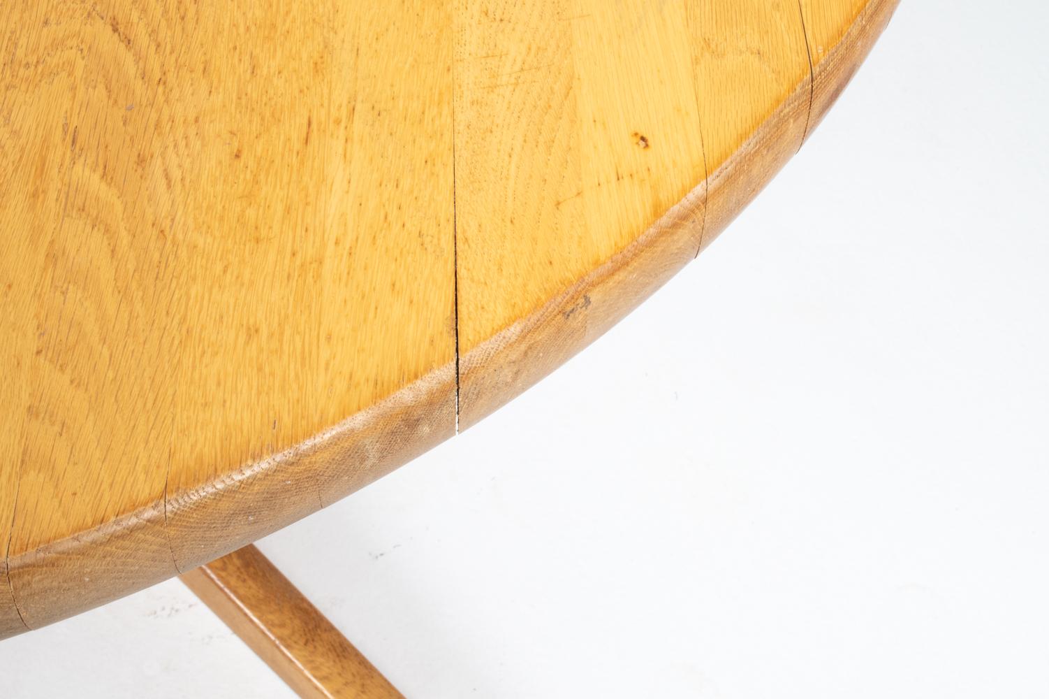 Oak Mid-Century Modern Extendable Dining Room Table by Niels Otto Møller, 1970s For Sale 8