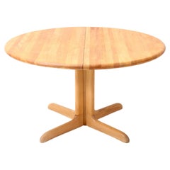 Oak Mid-Century Modern Extendable Dining Room Table by Niels Otto Møller, 1970s