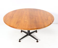 Oak Mid-Century Modern Round Dining Room Table by Architect Bart van Kasteel