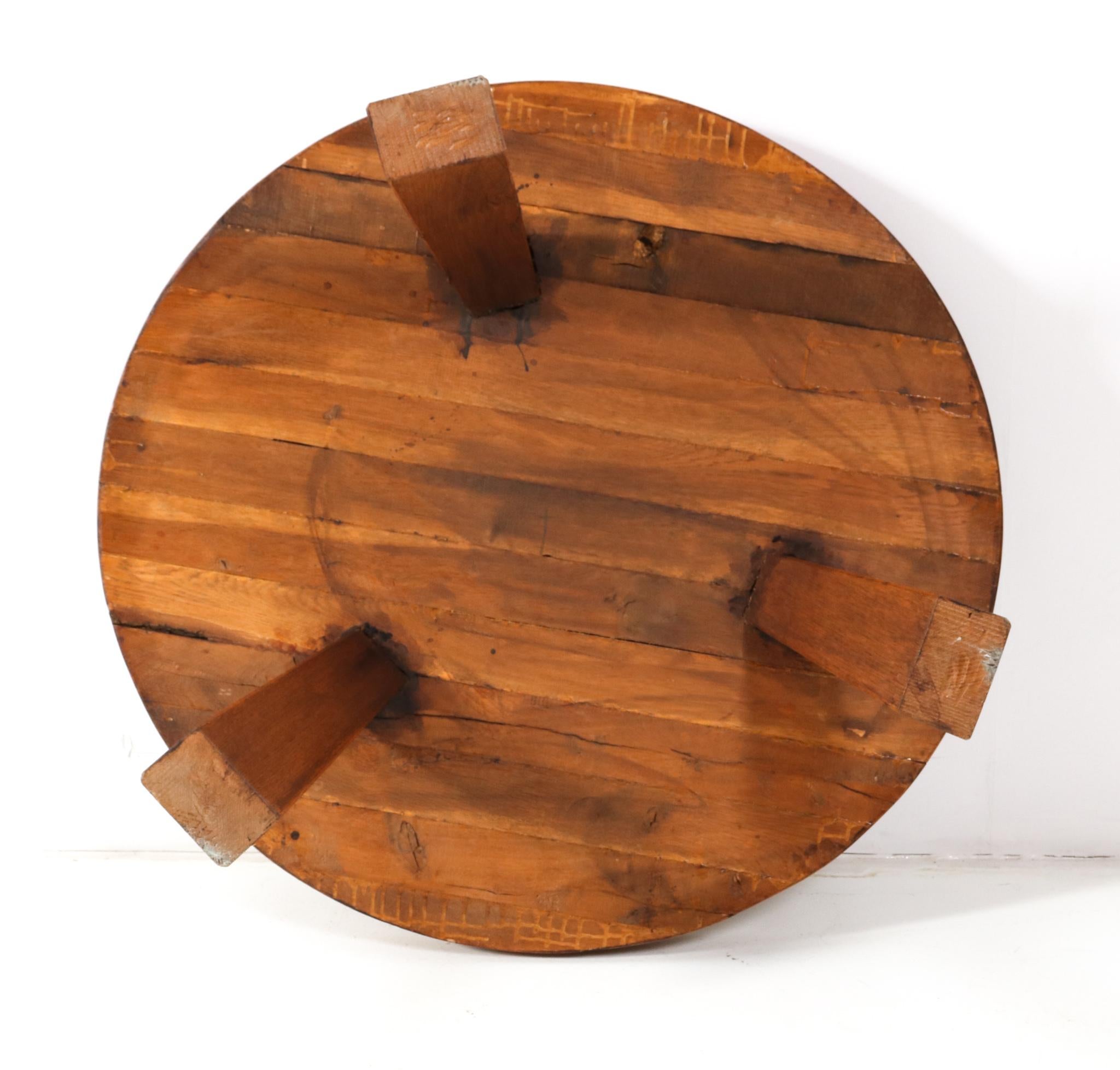 Oak Mid-Century Modern Rustic Brutalist Round Coffee Table, 1960s 3