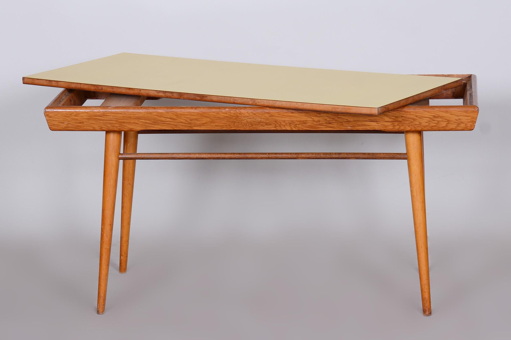 Mid-Century Modern Oak Midcentury Coffee Table, Well-Preserved Condition, Czechia, 1950s For Sale