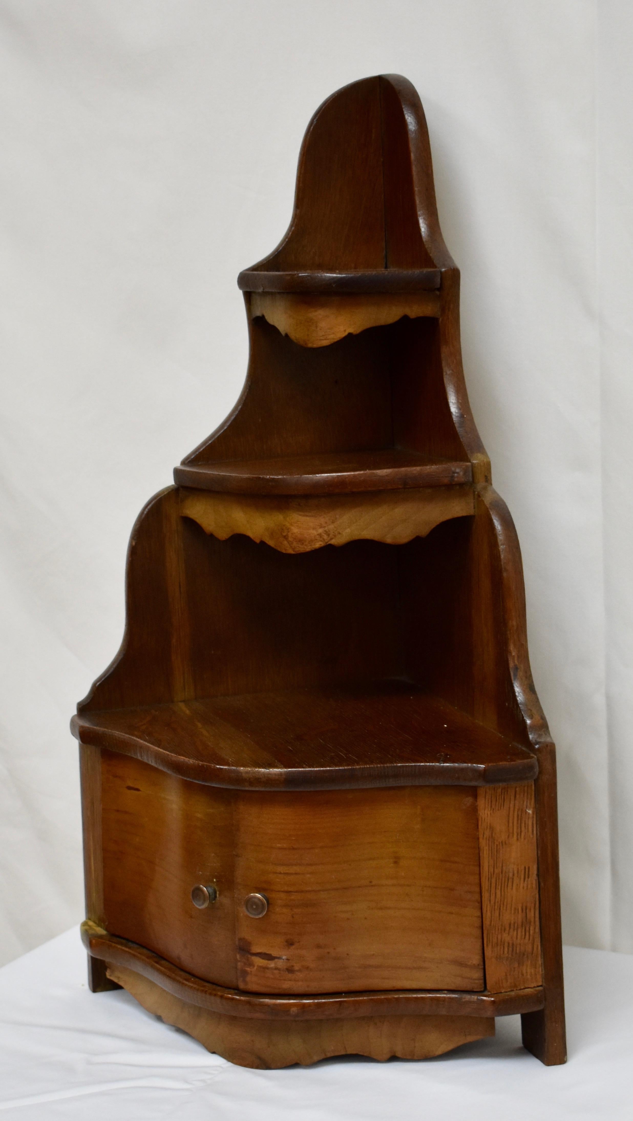 Oak Miniature Serpentine Encoigneur or Corner Cupboard In Good Condition In Baltimore, MD