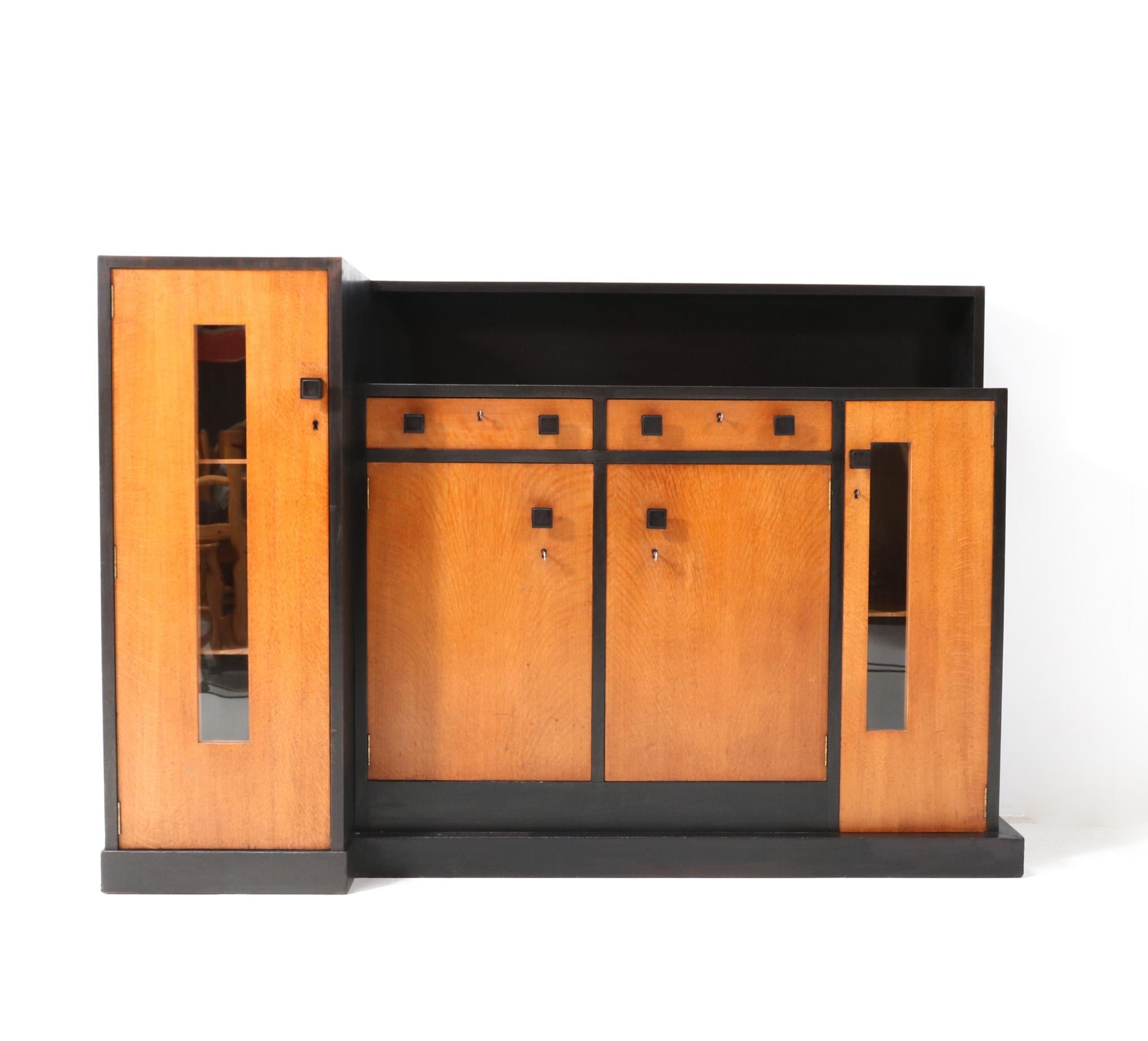 Enfilade ou crédence Art déco moderniste en chêne par Cor Alons, 1927 Bon état - En vente à Amsterdam, NL