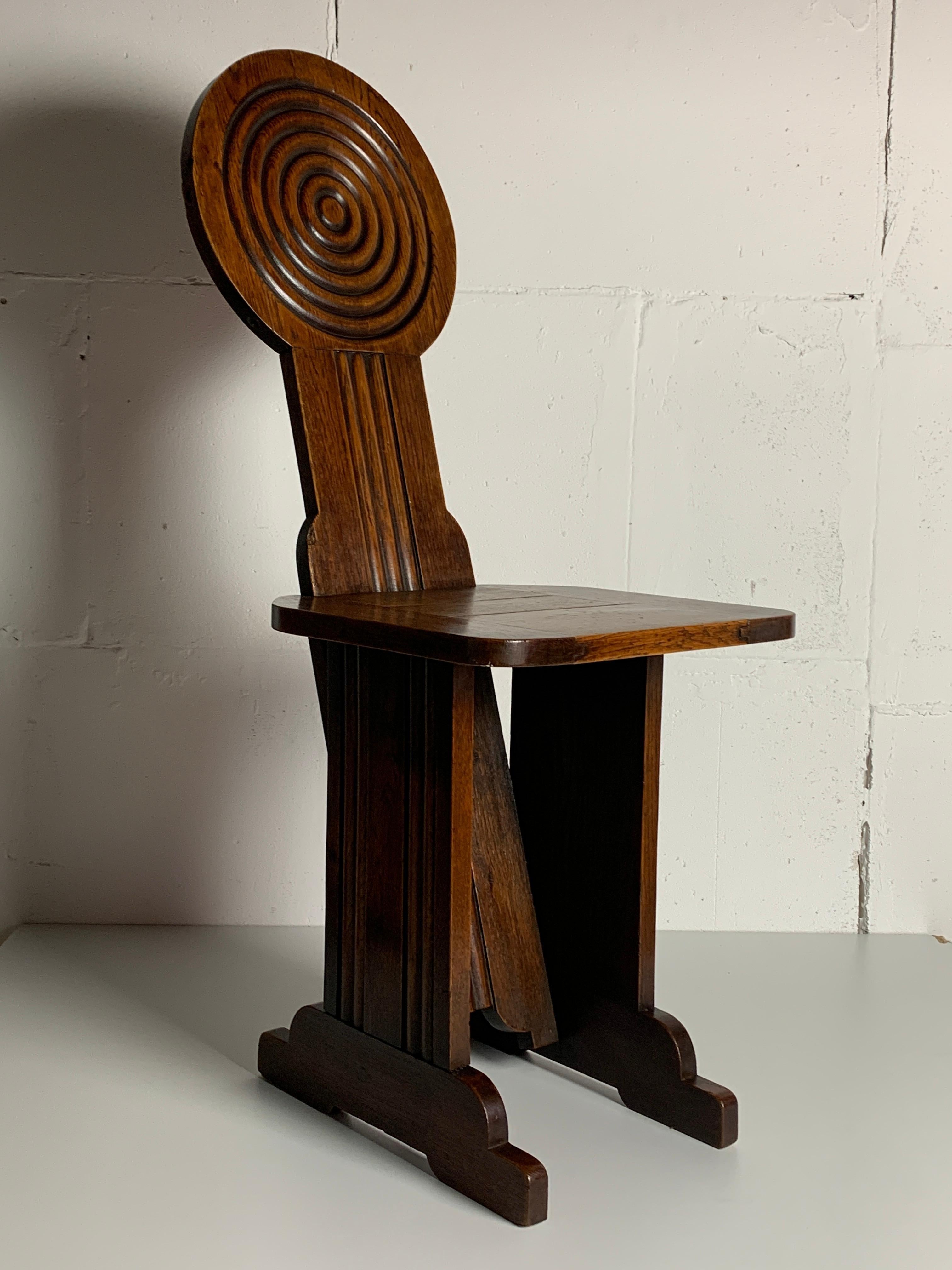 Gorgeous side chair by Charles Dudouyt for L'abeillée, France 1940s. L'abeillée was established by Dudouyt after his return from the war and was a furniture manufactory in Pontoise, near Paris. Here he produced furniture in a rustic yet fashionable