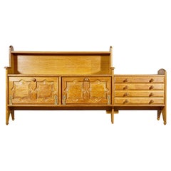 Credenza neorustica in Oak di Guillerme & Chambron Francia anni '60