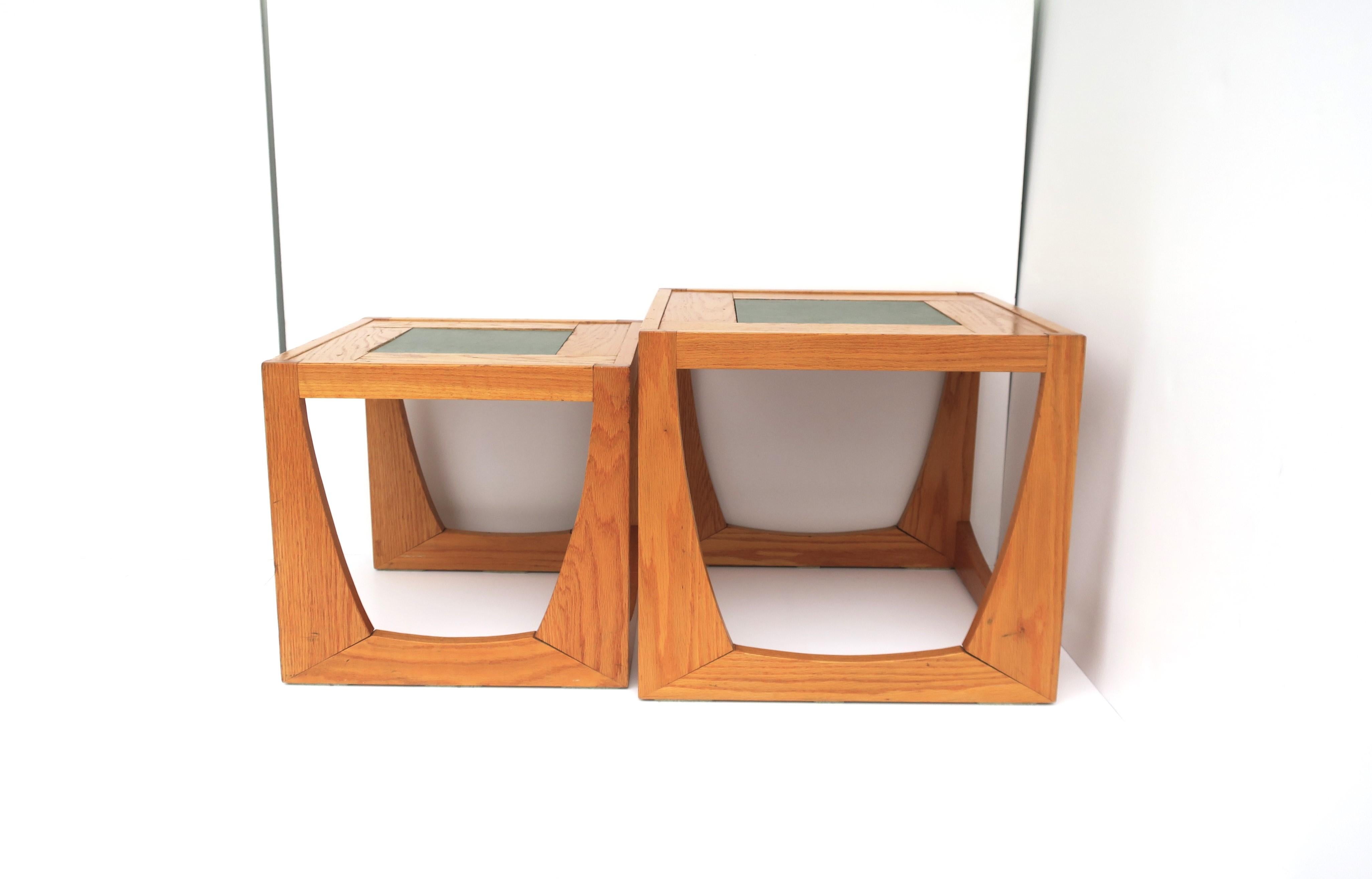 Oak Nesting End Tables with Slate Gray Ceramic Tile Top, Set For Sale 5