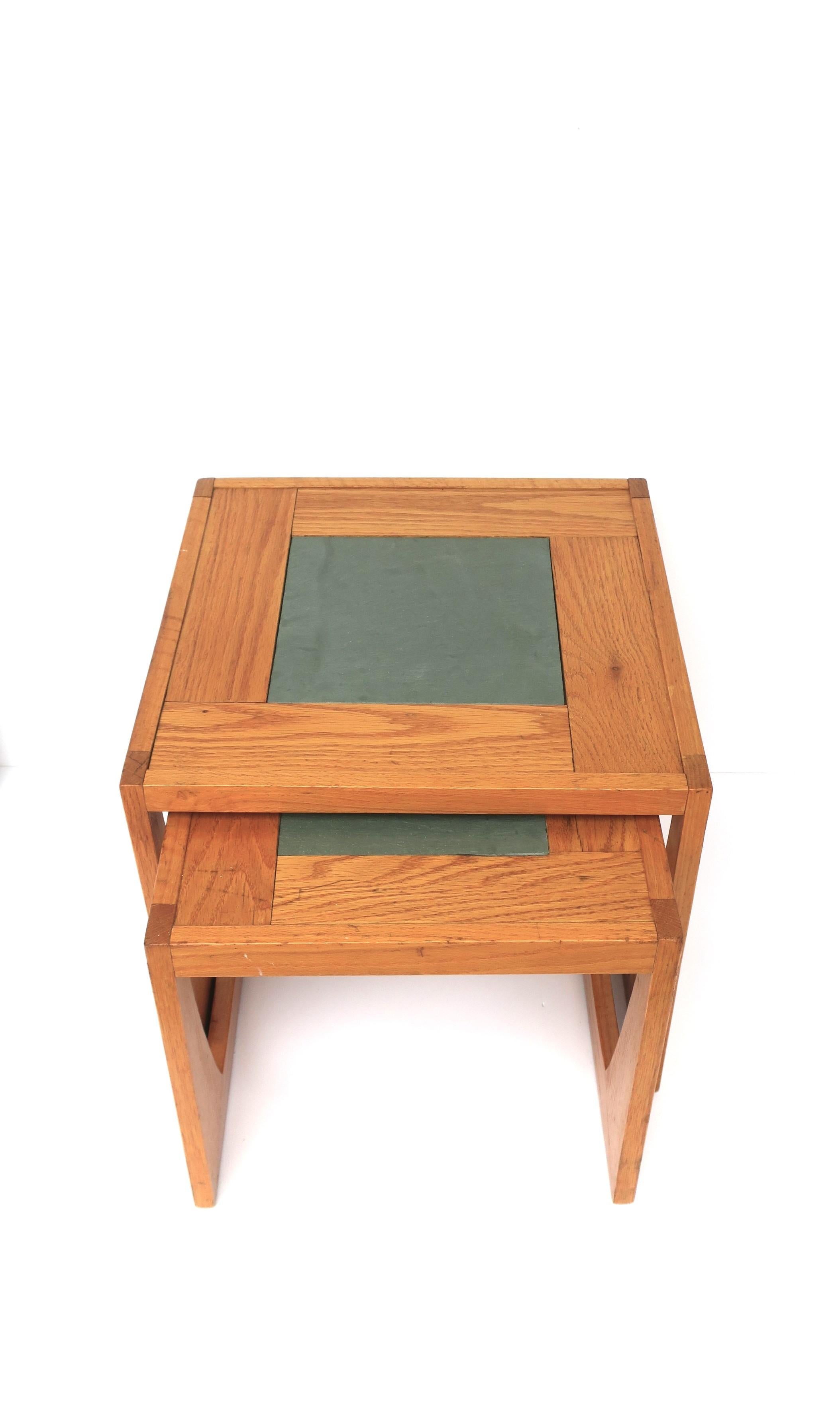Oak Nesting End Tables with Slate Gray Ceramic Tile Top, Set In Good Condition For Sale In New York, NY