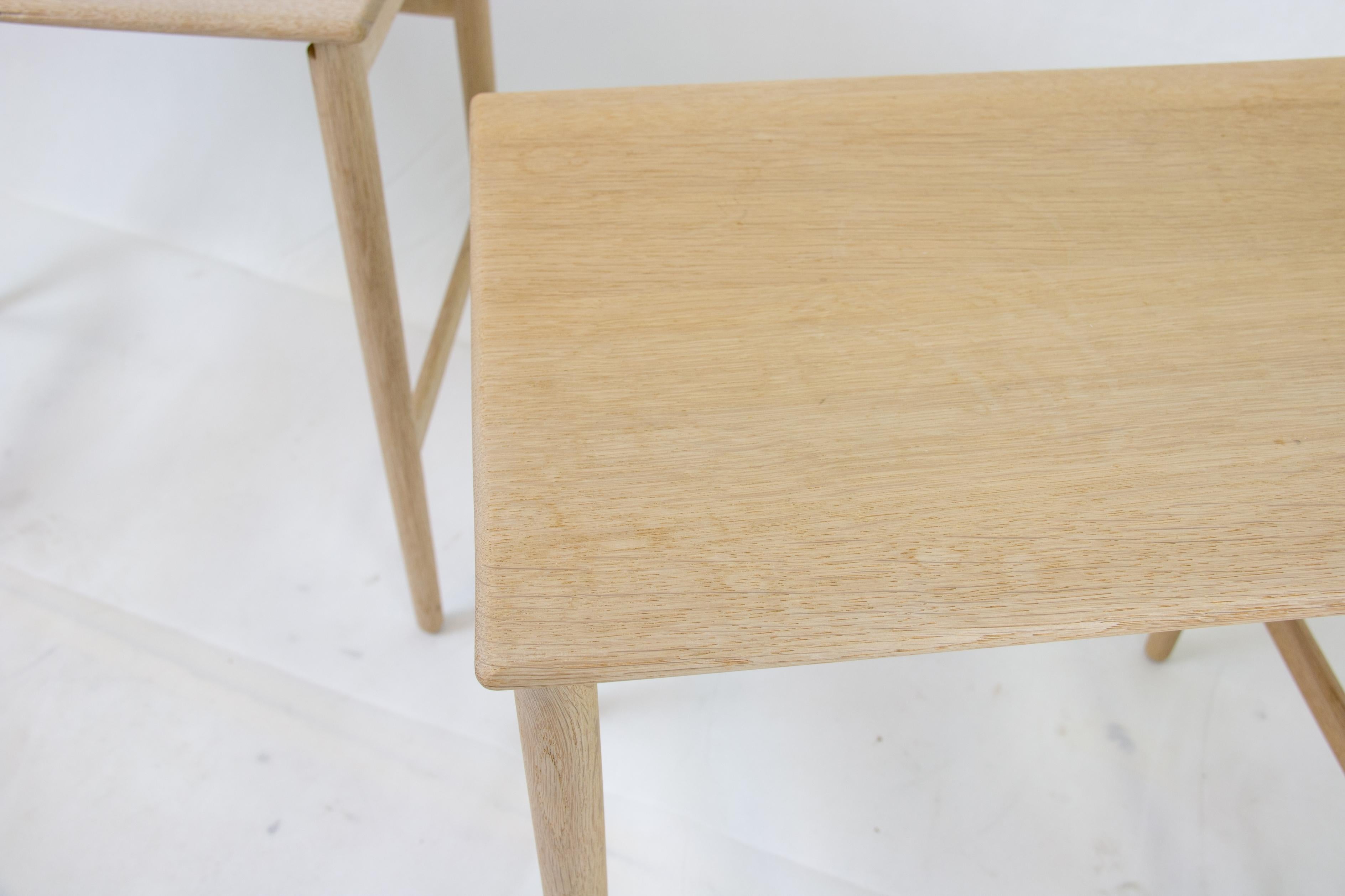 Oak nesting tables by Hans J. Wegner for Andreas Tuck AT-40 In Good Condition For Sale In Kiel, SH