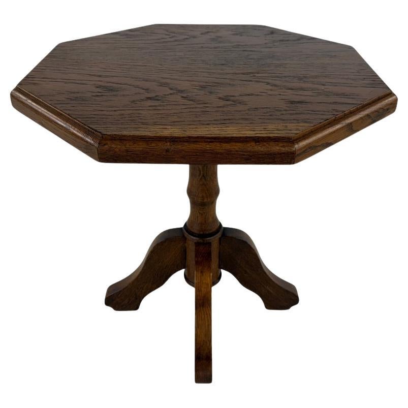 Tavolino ottagonale Oak in vendita