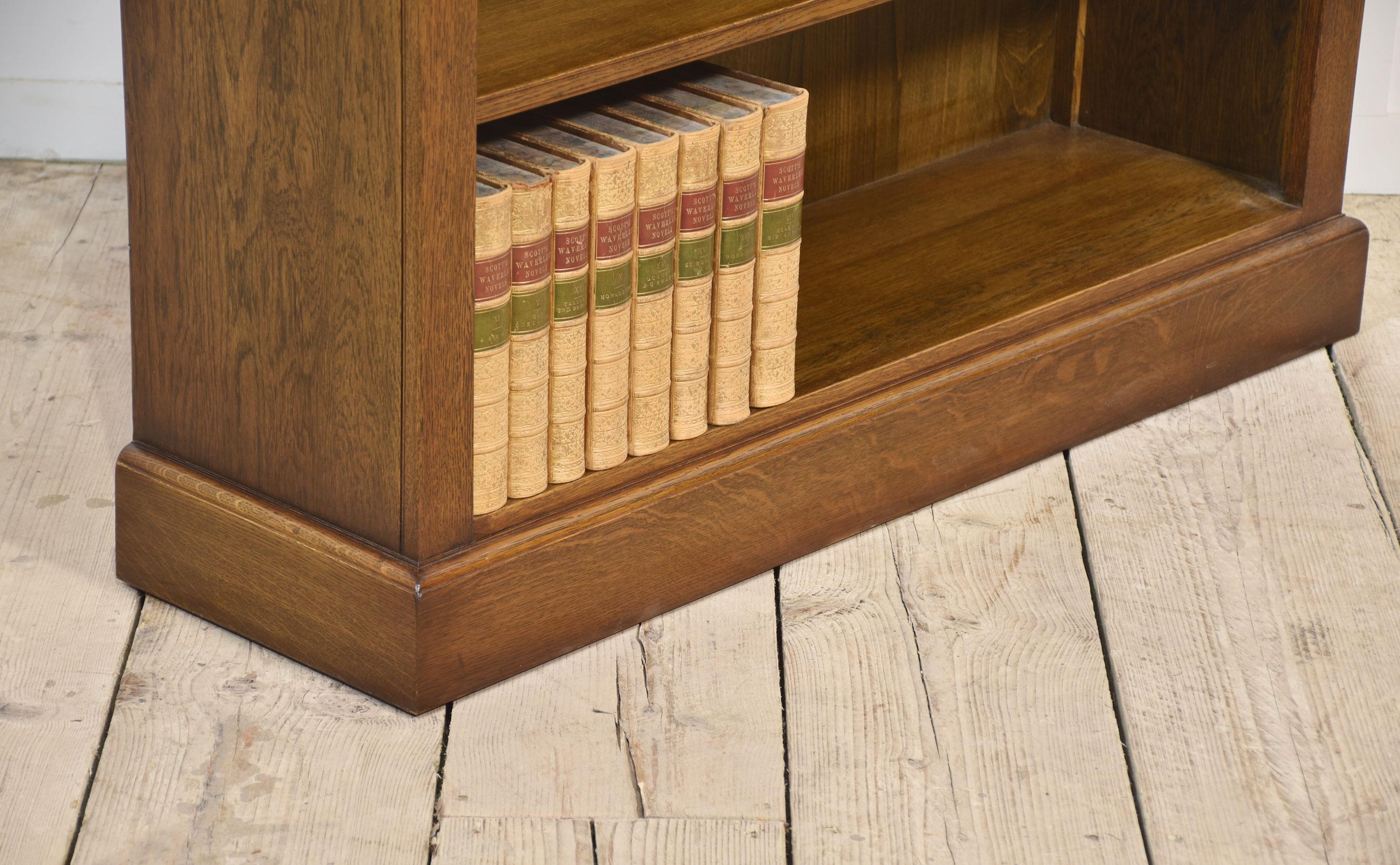 Quercia Librerie a giorno Oak in vendita