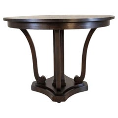 Oak Oval Center Table From the Early 20th Century in Dark Brown