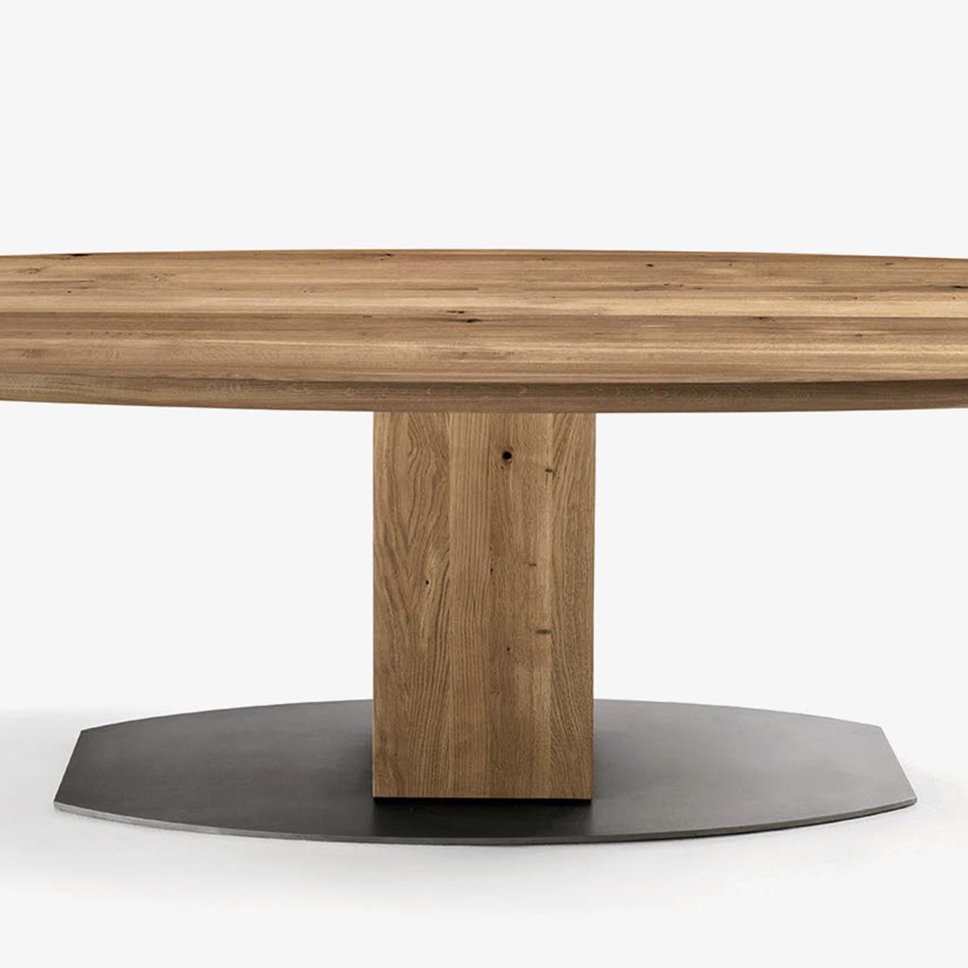 Contemporary Oak Oval T Dining Table