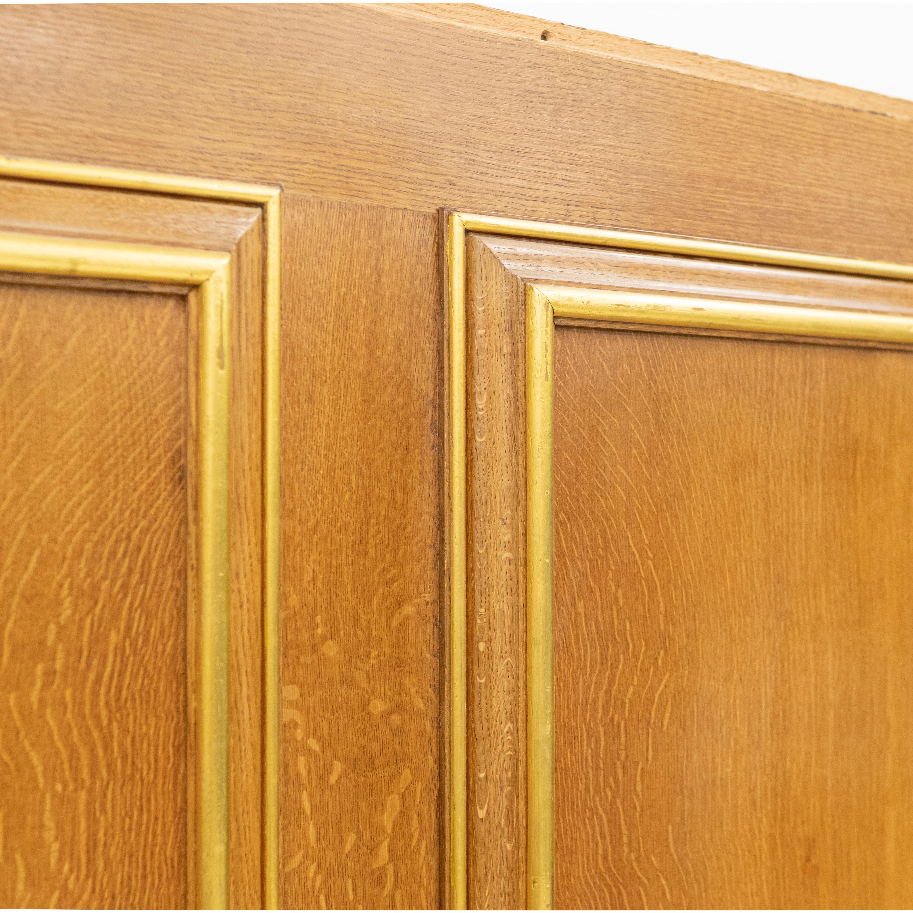 Revestimiento De Roble Con Dorado Dorado  Clothworkers' Hall Londres en Bueno estado para la venta en Ware, GB
