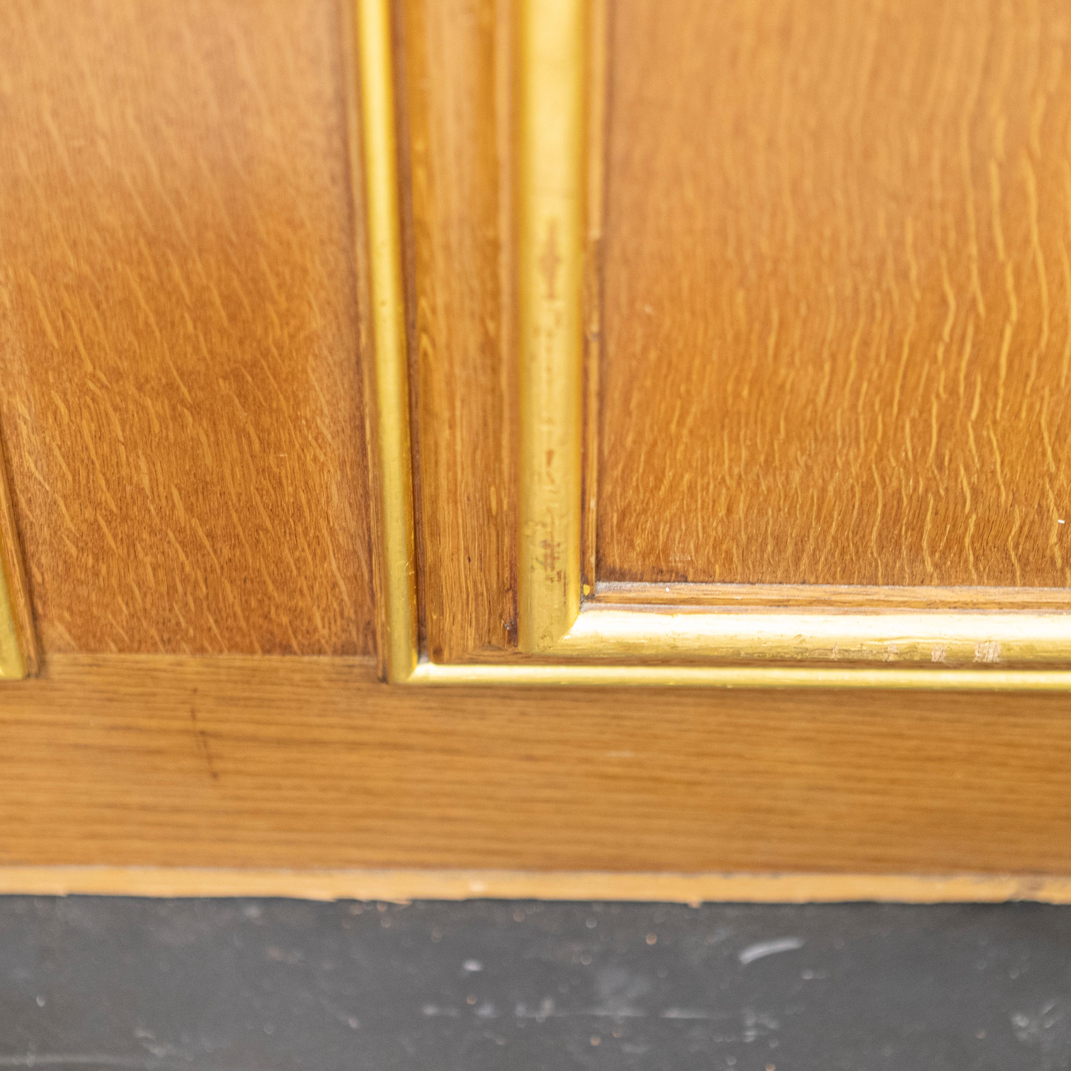 Revestimiento De Roble Con Dorado Dorado  Clothworkers' Hall Londres Madera en venta