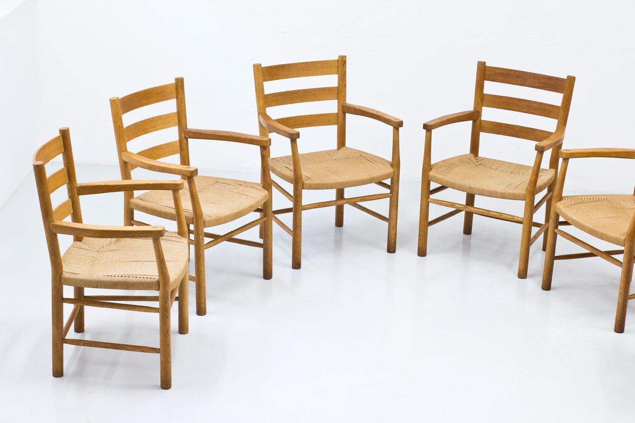 Scandinavo moderno Poltrone in Oak e carta Corde di Viggo Hardie-Fischer, Danimarca, Set di 6 in vendita
