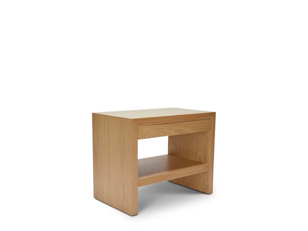 Parkman-Nachttisch aus Eichenholz von Lawson-Fenning (Moderne der Mitte des Jahrhunderts) im Angebot