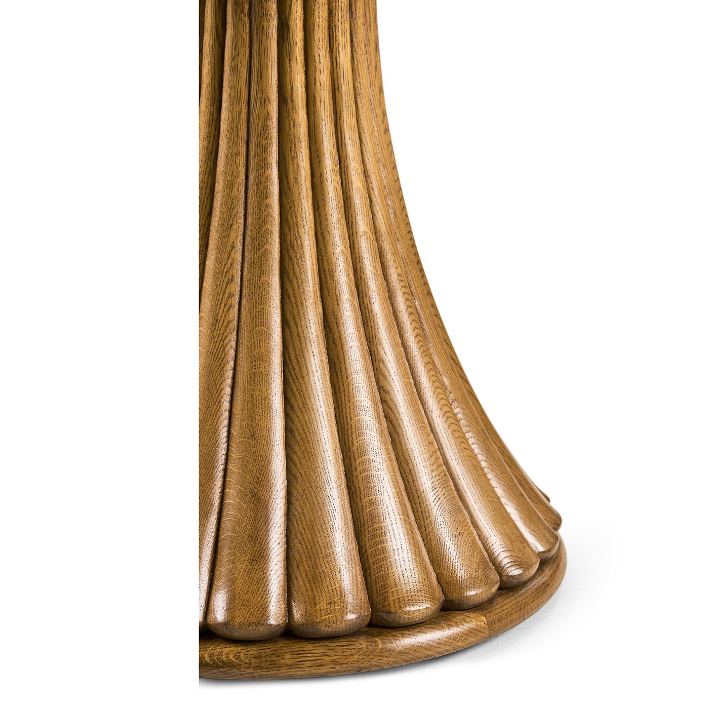 Table d'appoint à piédestal en Oak en vente 1