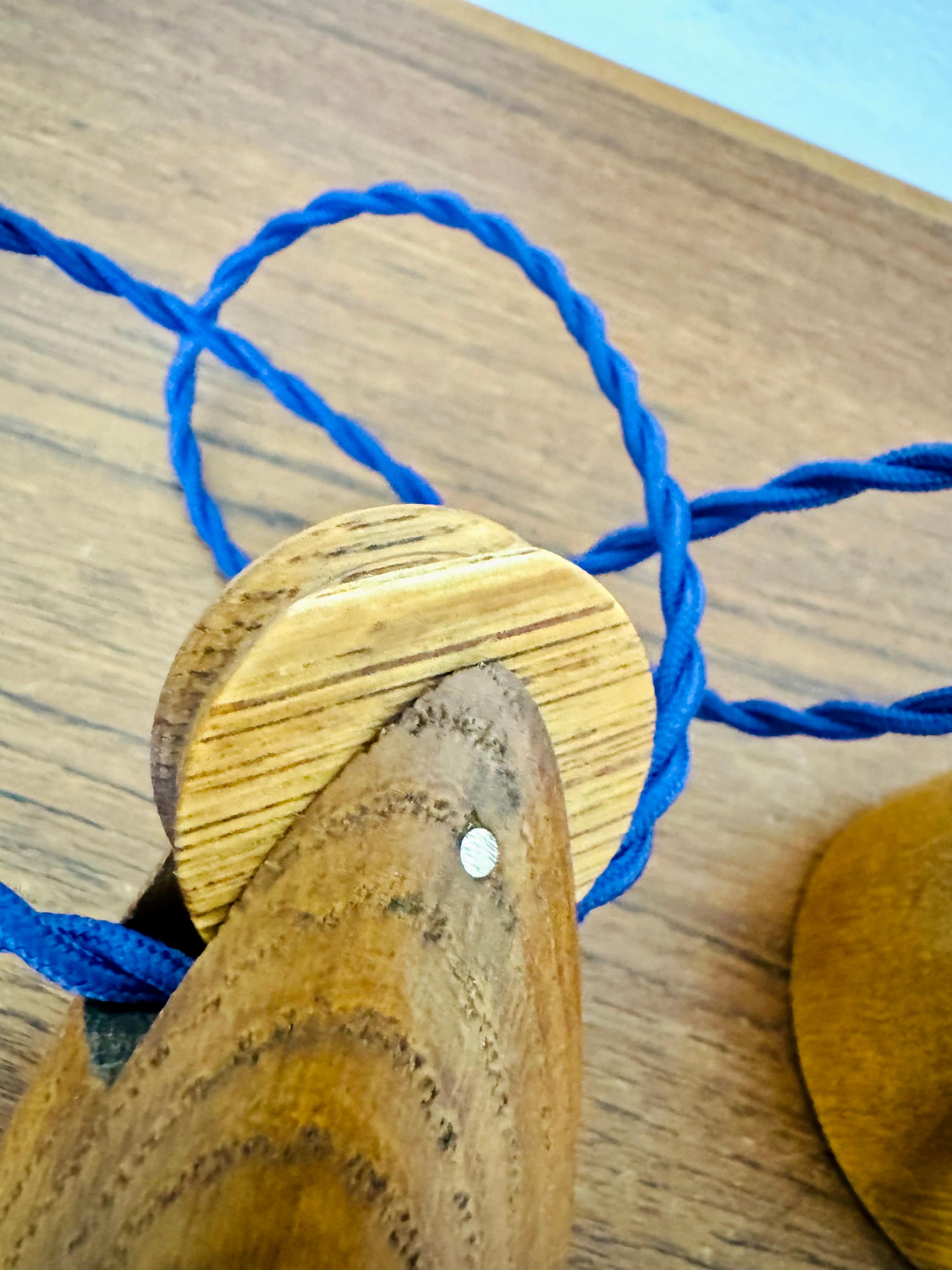 Lampada a sospensione in Oak con contrappeso di Uno & Östen Kristiansson in vendita 9