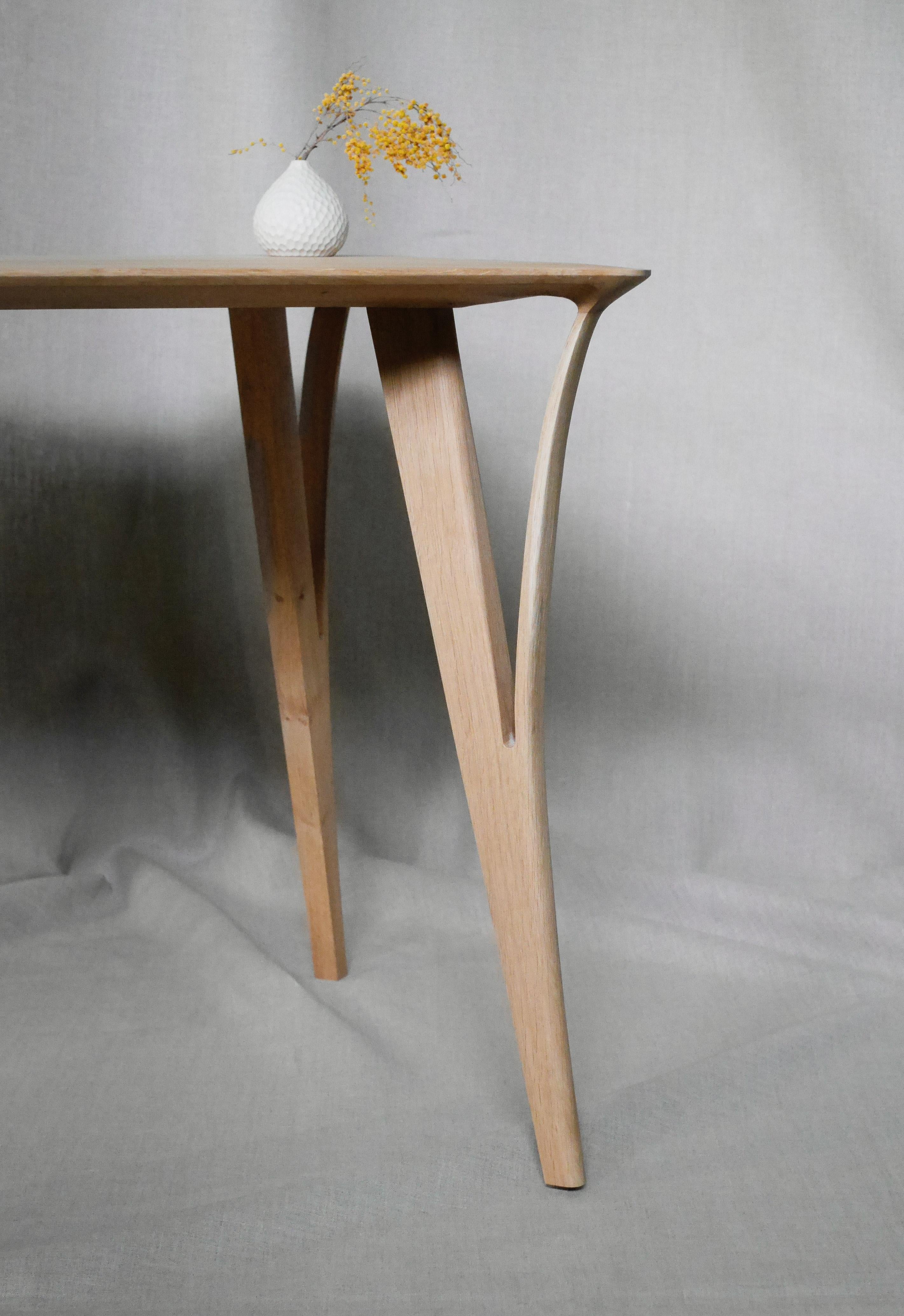 Modern Oak Pétiole Desk by Alexandre Labruyère 